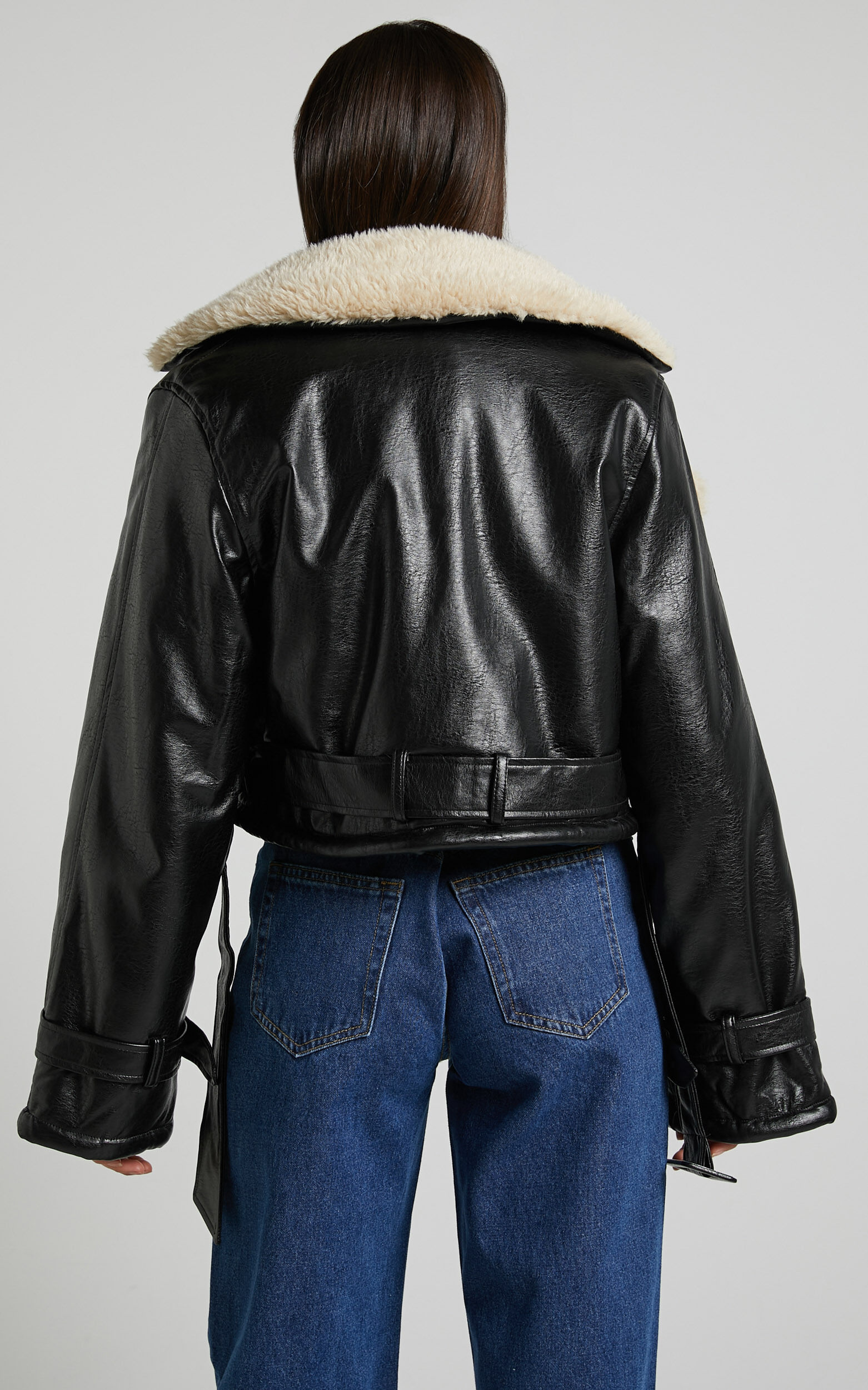 Lioness - Off Duty Jacket in ONYX