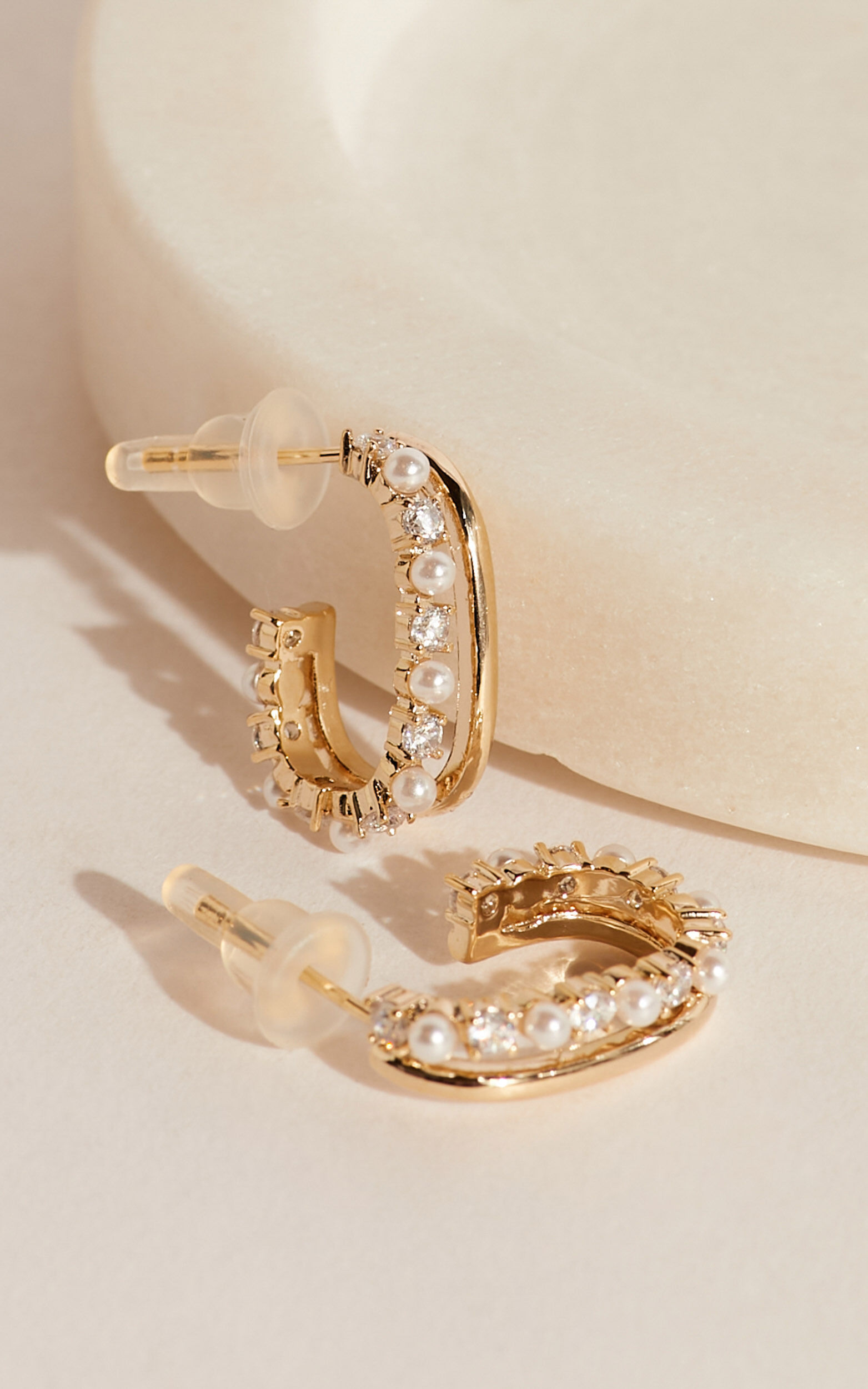 Haisley Hoop Earrings in Gold