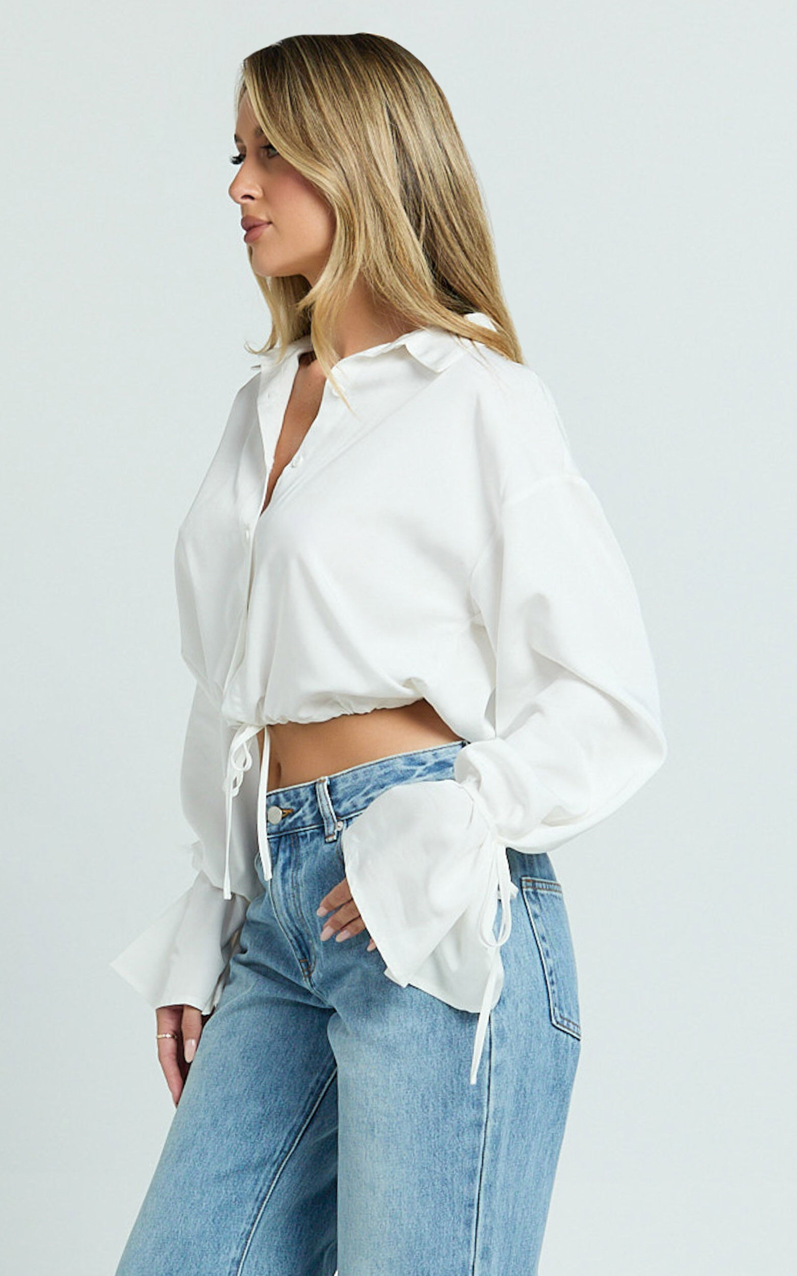 Wanda Shirt - Button Up Shirt in White