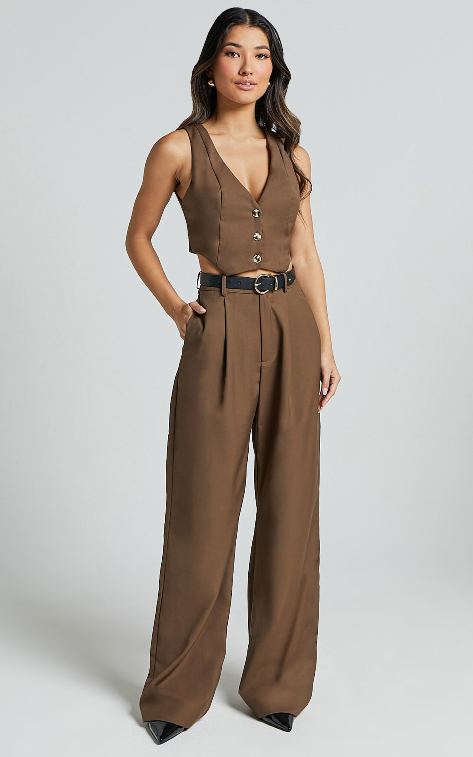 Izara Trousers - Mid Rise Relaxed Straight Leg Tailored Trousers in Oak