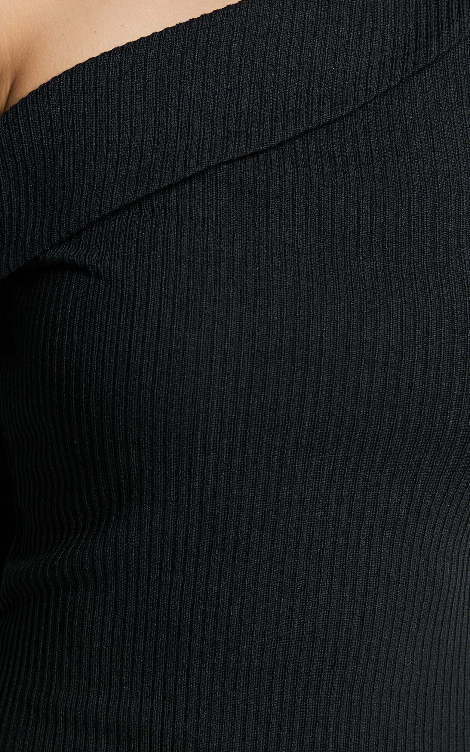 Danielle Mini Dress - Off Shoulder Long Sleeve Fitted Dress in Black