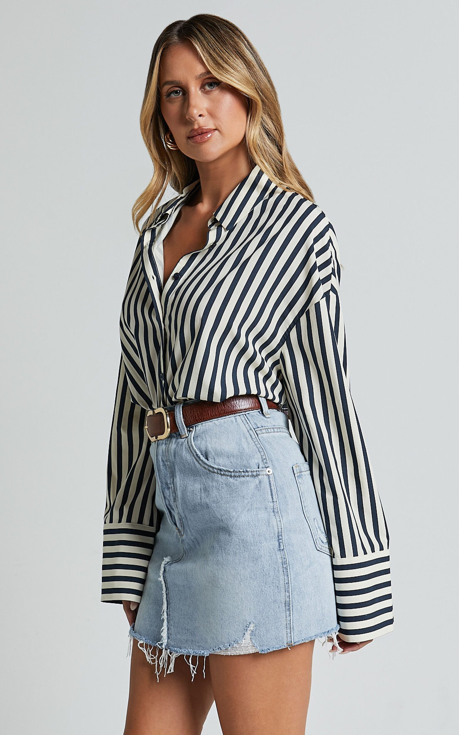 Anderson Top - Collared Long Sleeve Shirt in Navy Stripe
