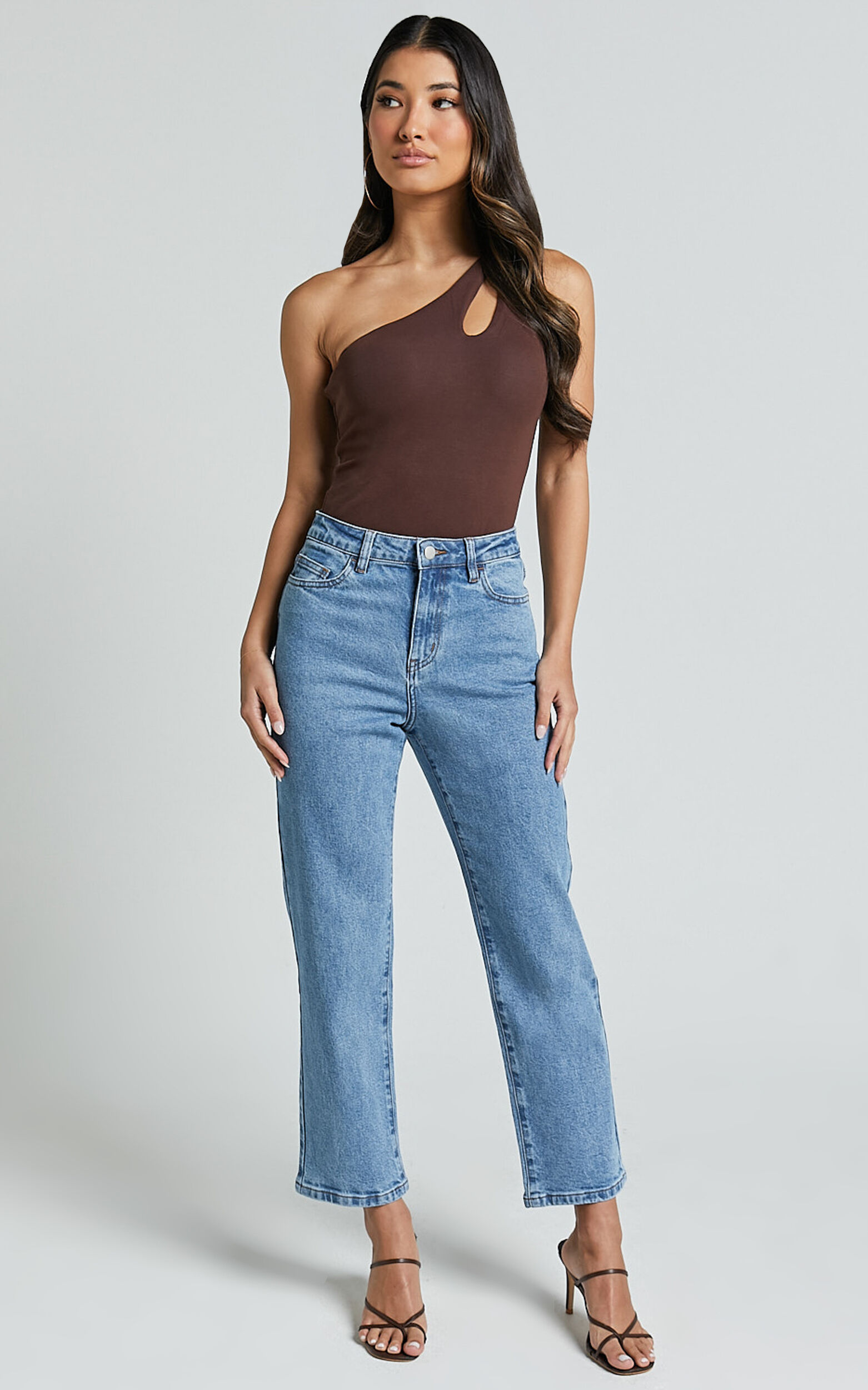 Chandler Jeans - High Waisted Crop Straight Jeans in Mid Blue Wash