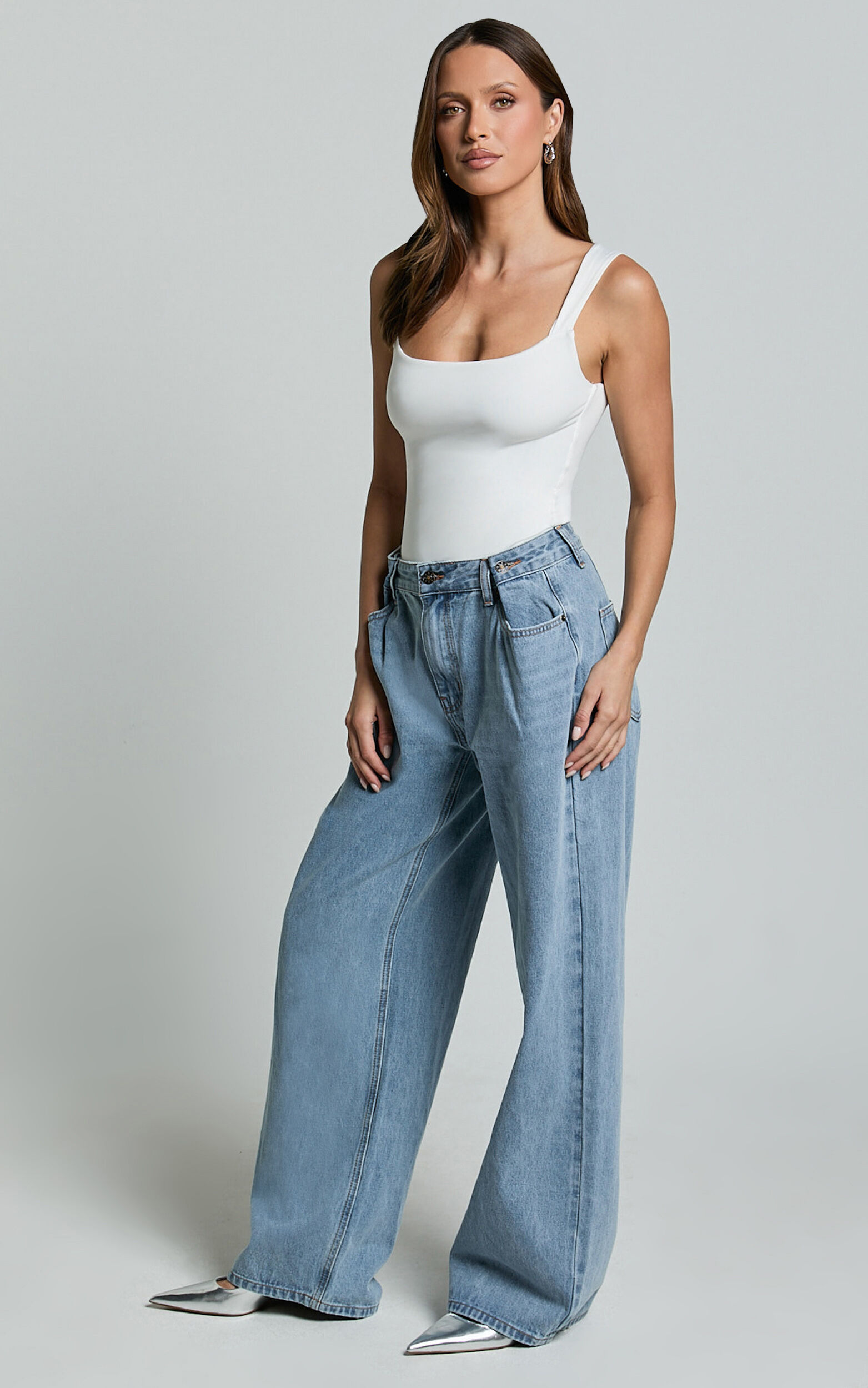 Lioness - Shes All That Jeans in Washed Blue