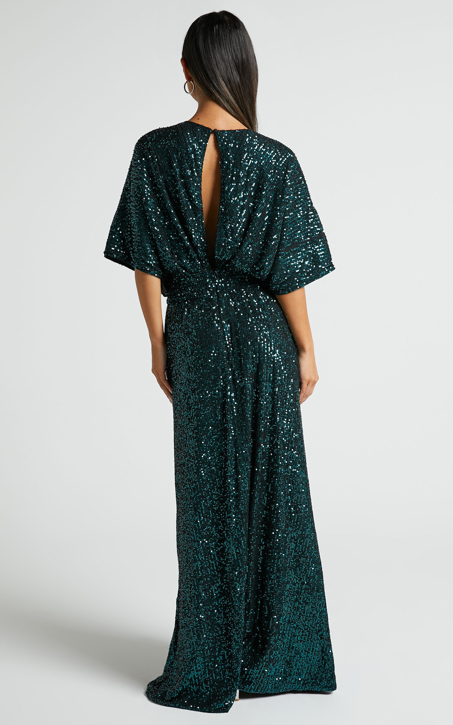 Miyah Maxi Dress - Sequin Plunge Short Sleeve Dress in Emerald