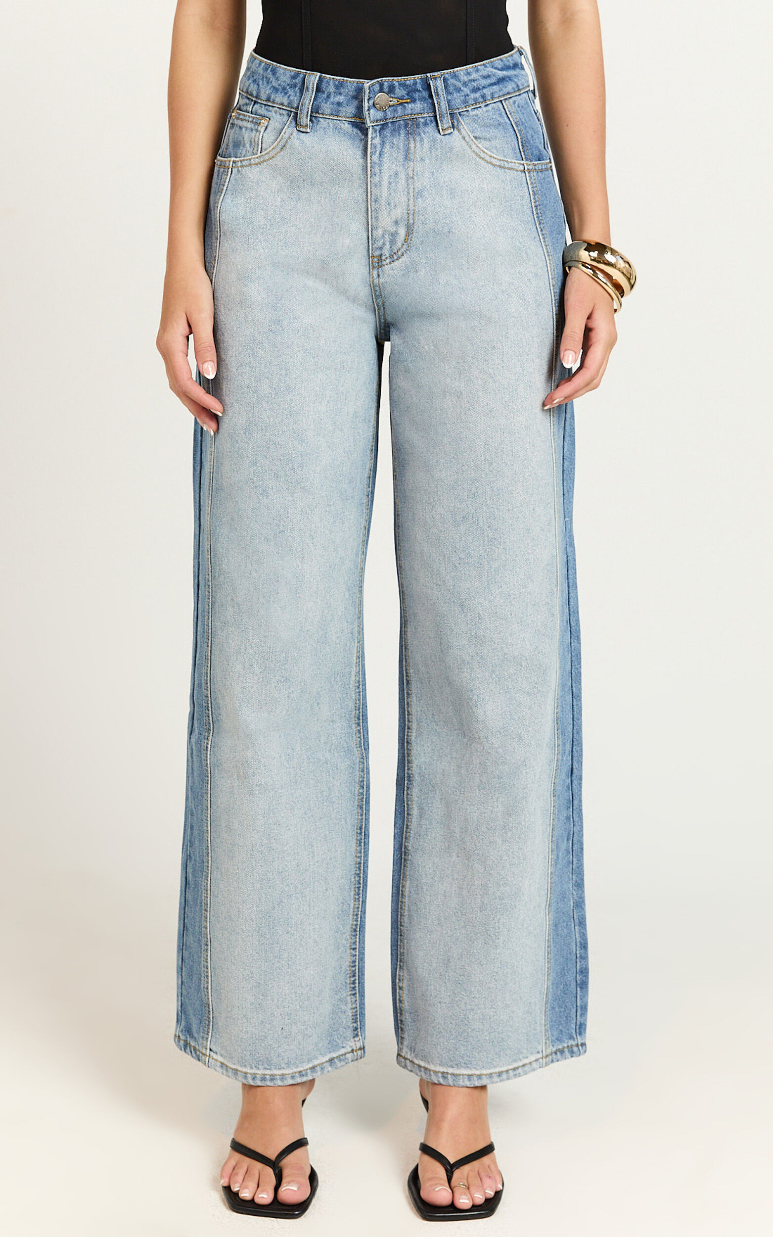 Becca Jeans - Two Tone Mid Rise Cropped Denim Jeans in Mid Blue