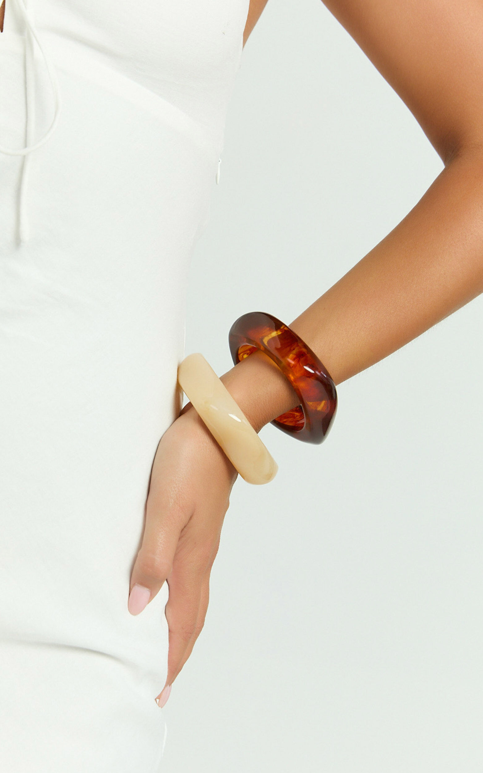 Leanna Bangle - Irregular Bangle Set in Tort/Cream