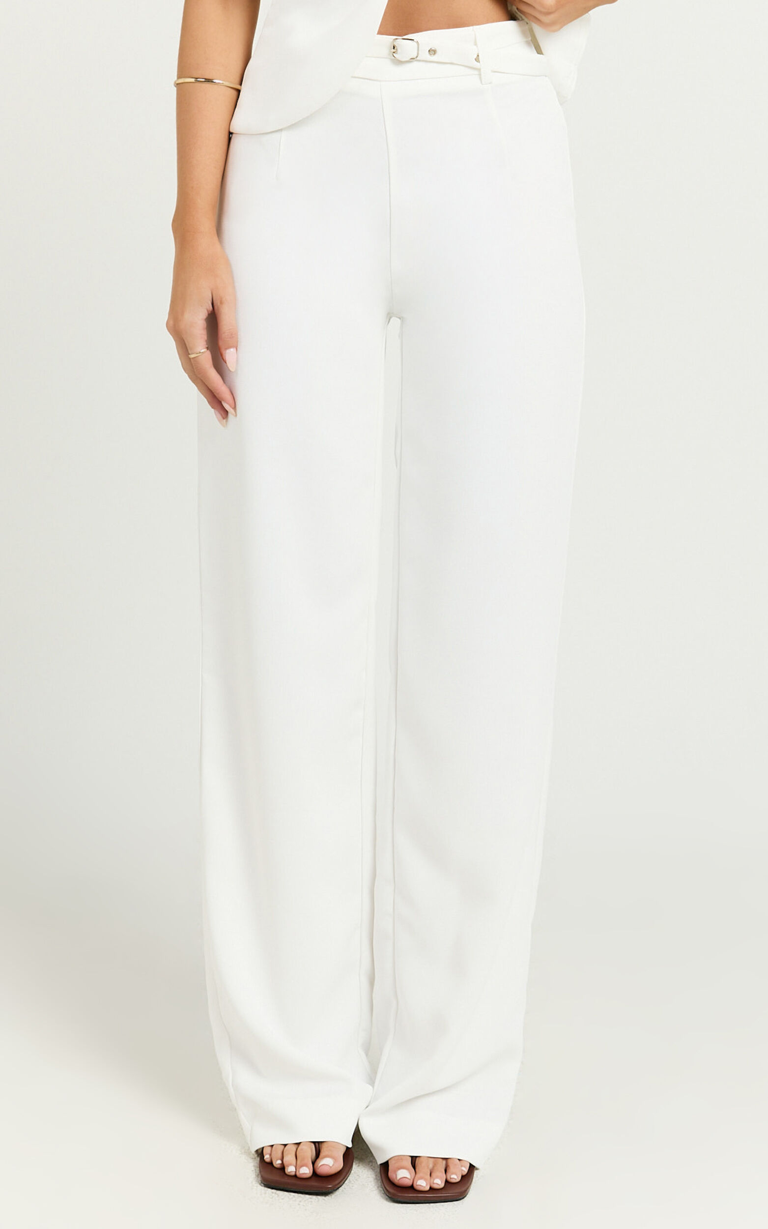 Romeo Pants - Straight Leg Mid Waist Tailored Pants in White