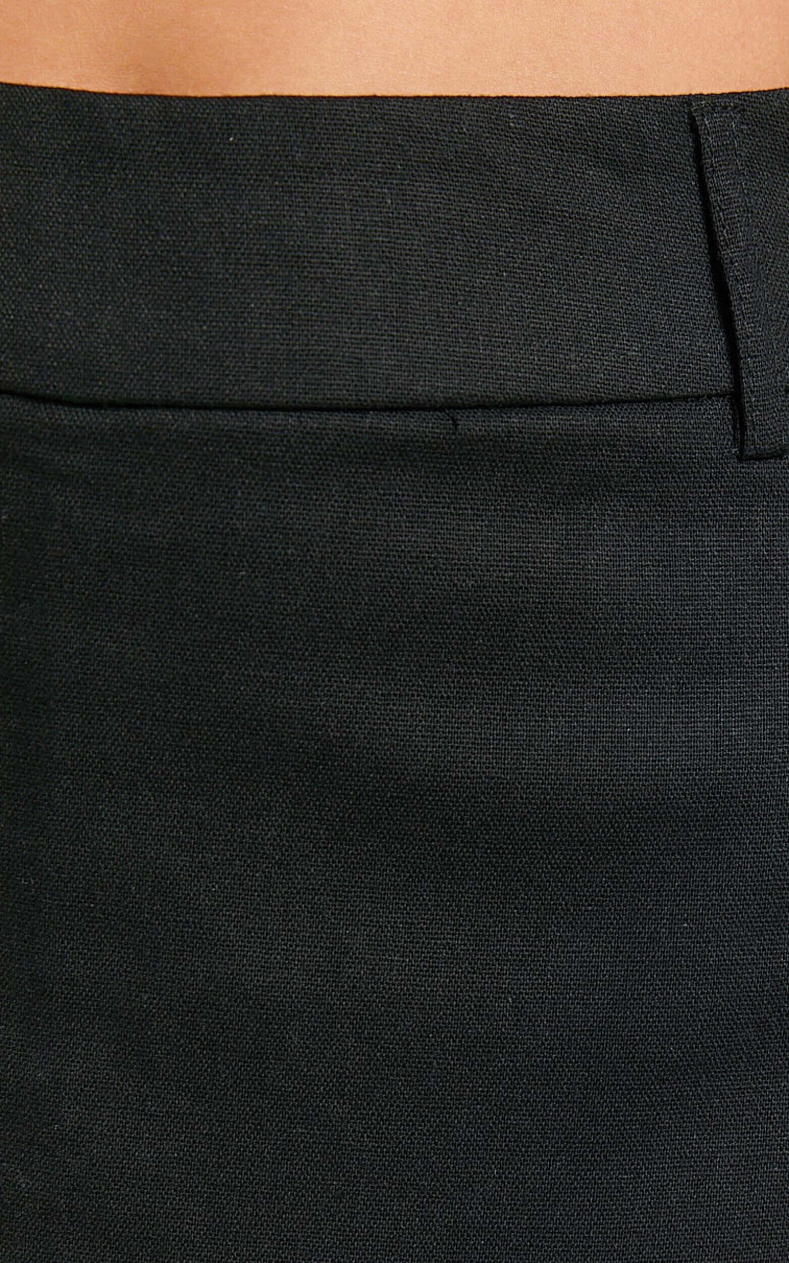 Sara Linen Skort - Wrap Asymmetric Mini Skort in Black
