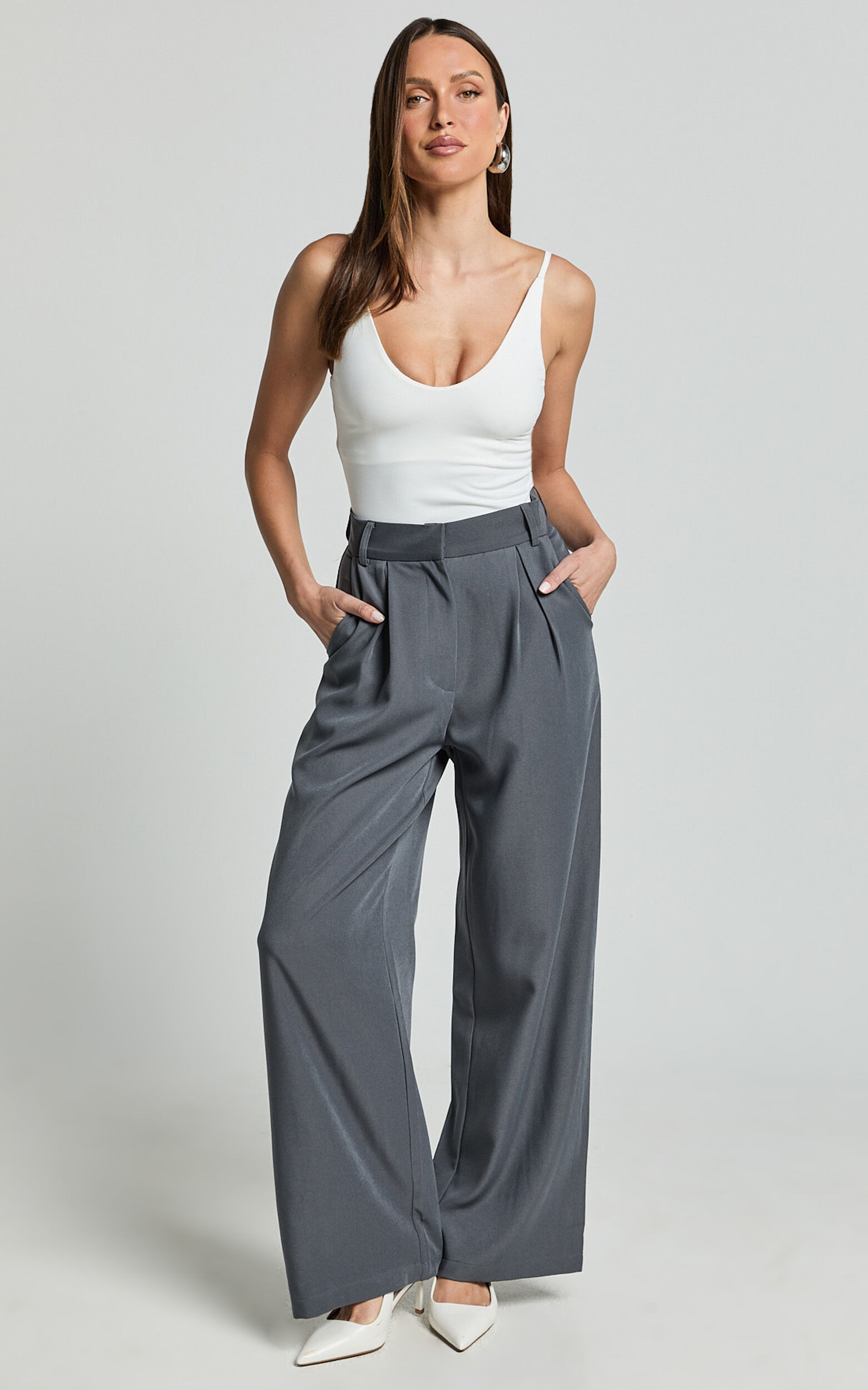 Daffy Pants - Elastic Back Waist Tailored Pant in Grey