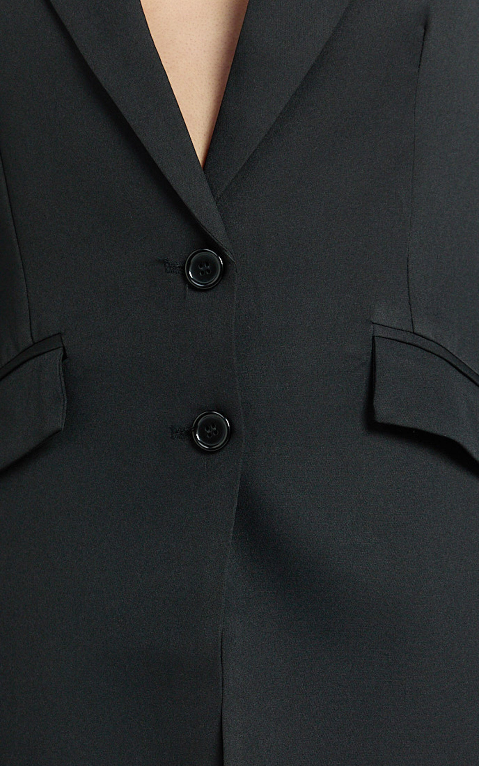 Nola Blazer - Structured Single Breast Blazer in Black