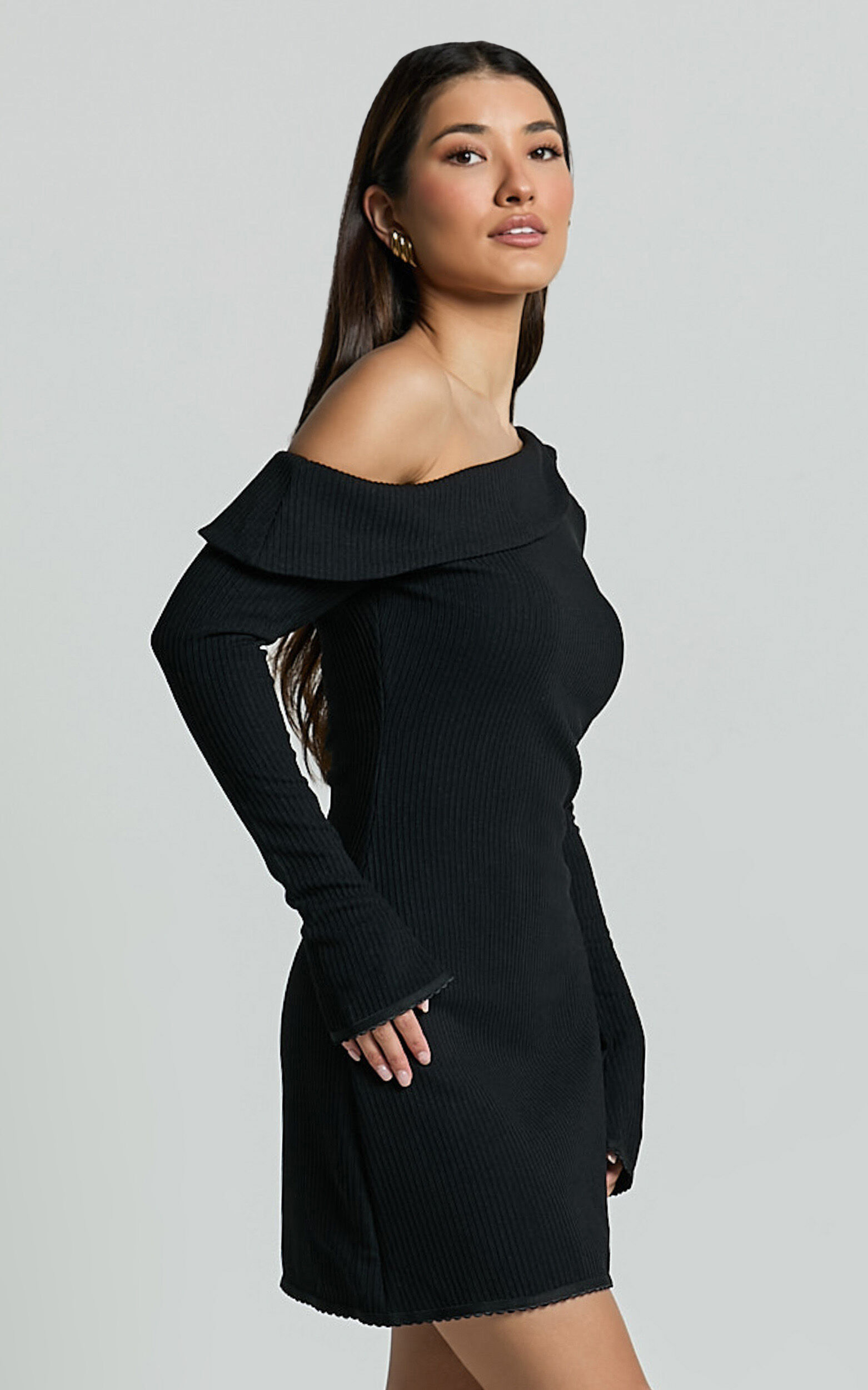 Danielle Mini Dress - Off Shoulder Long Sleeve Fitted Dress in Black