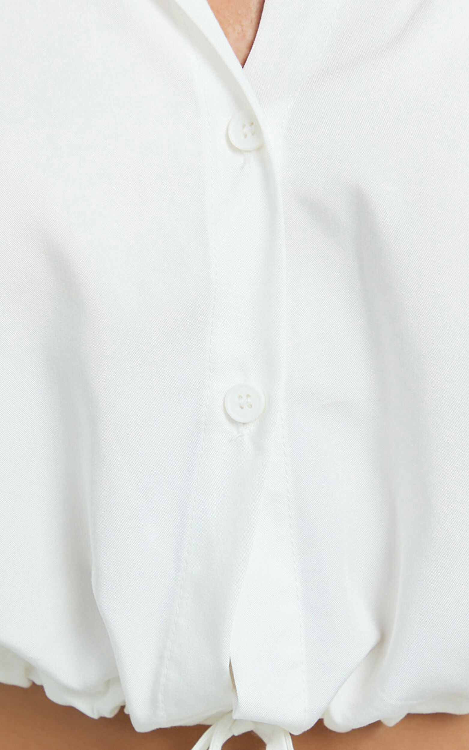 Wanda Shirt - Button Up Shirt in White