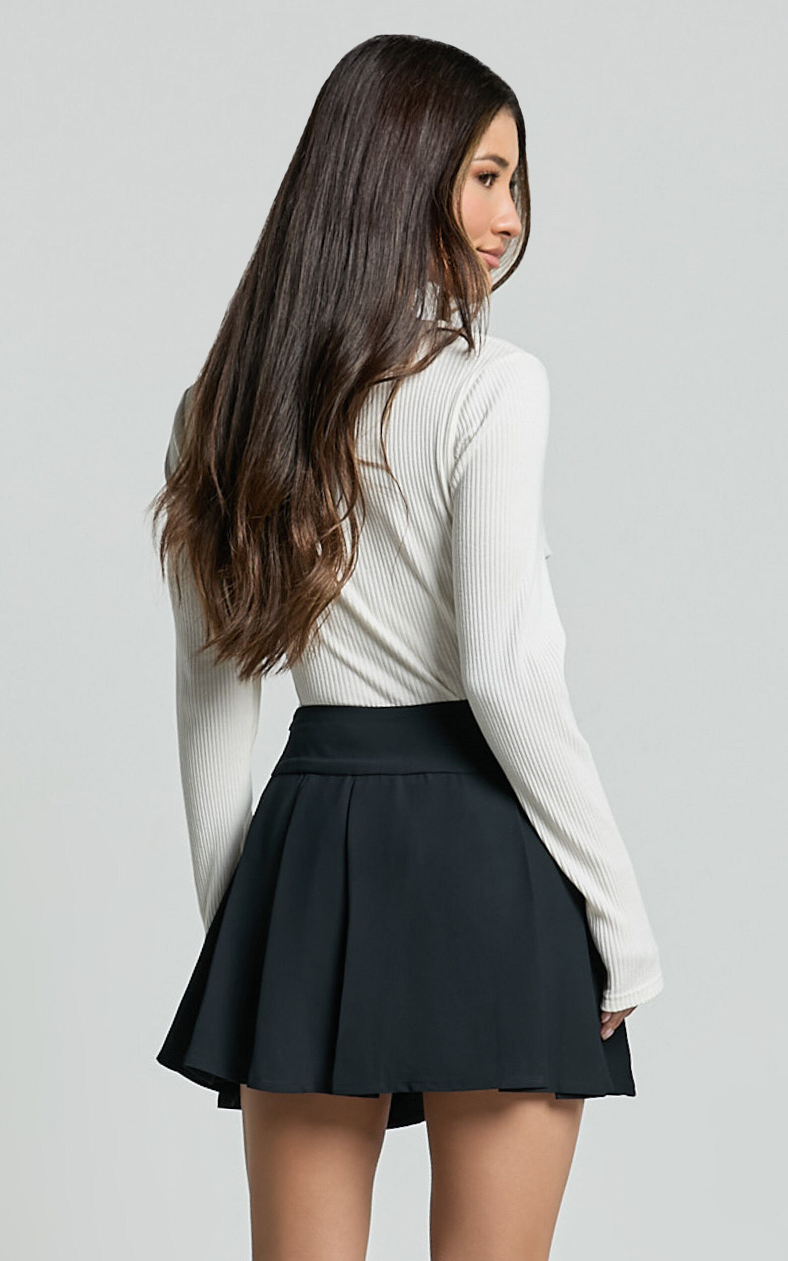 Charla Skort - Pleated Mini Skort in Black