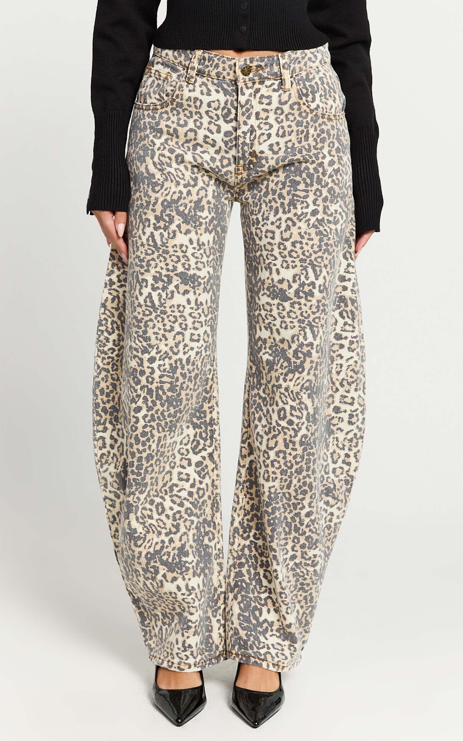 Lioness - Horseshoe Jean in Leopard Fade