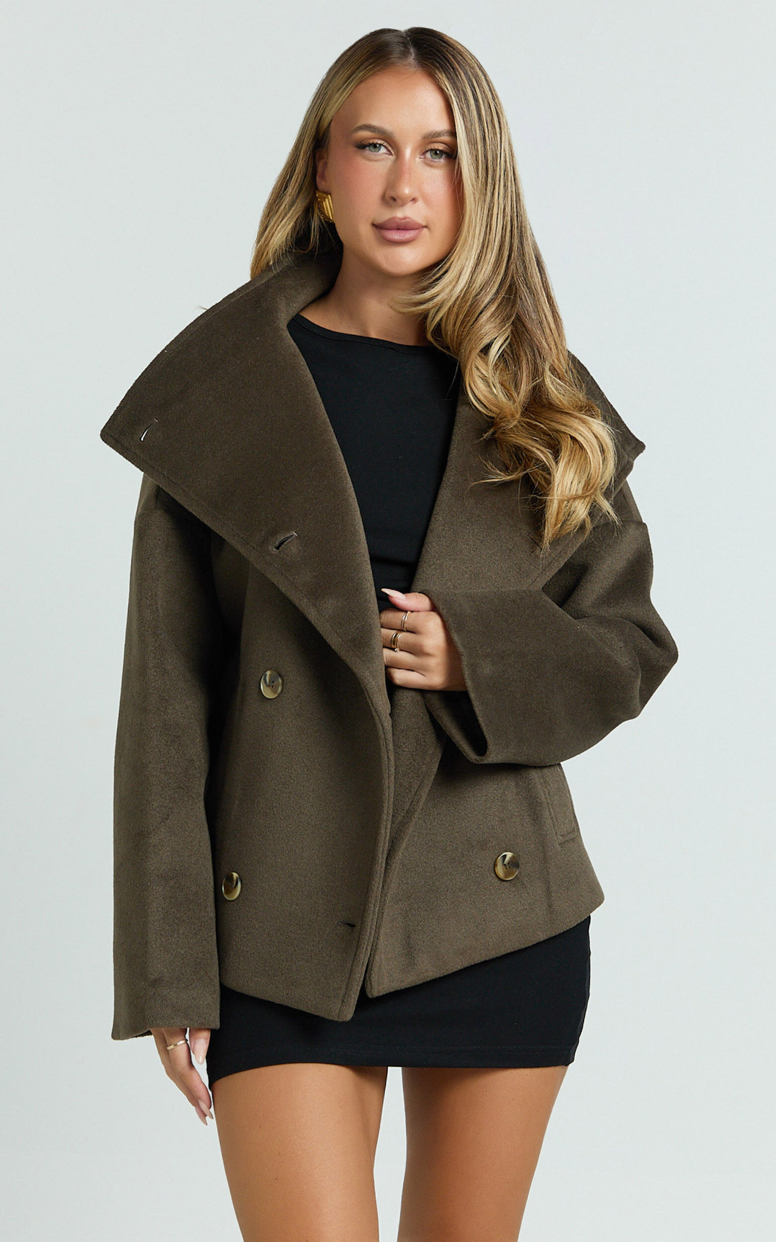 Yasmine Coat - Double Breasted High Neck Short Wool Like Coat in Mink
