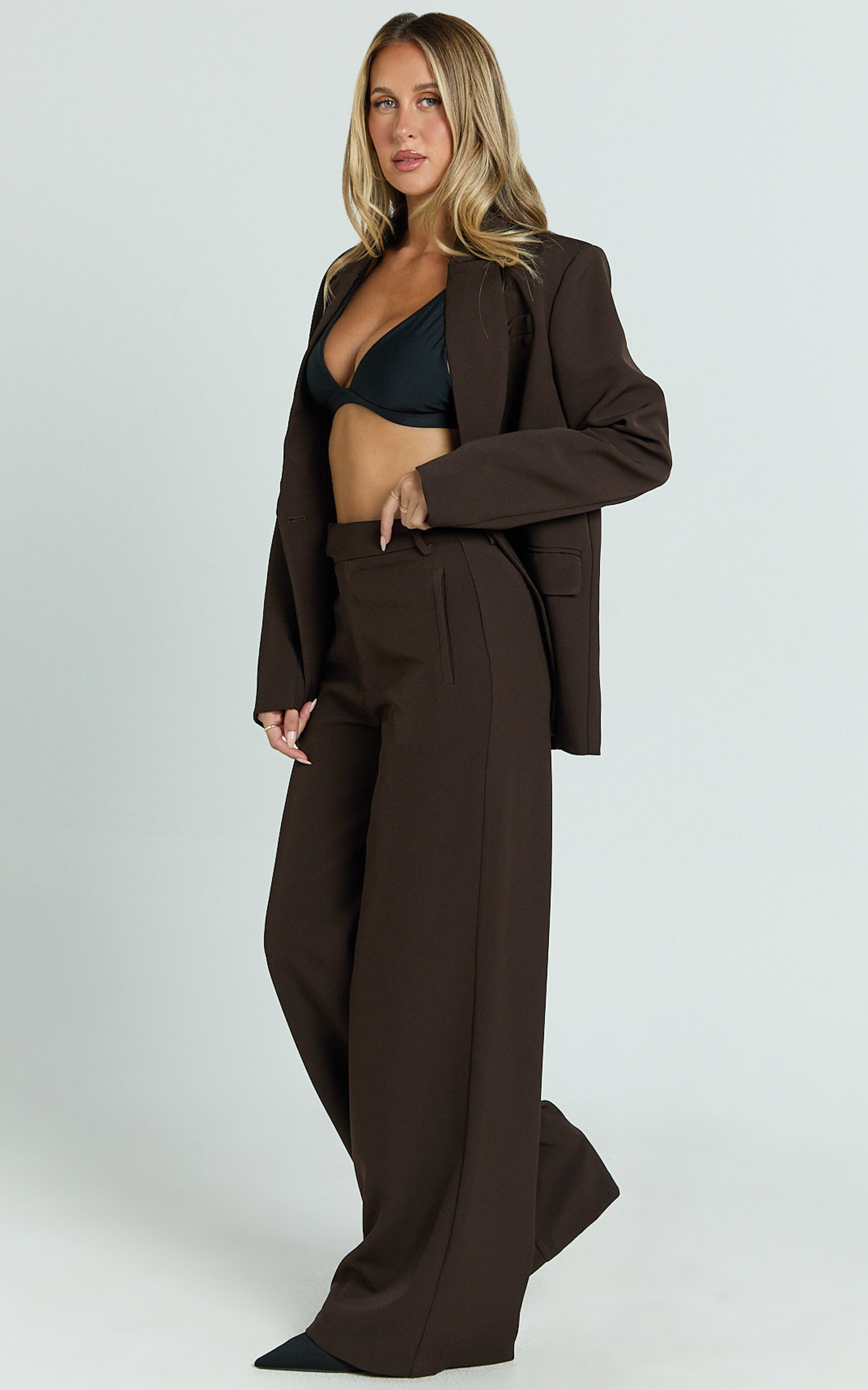 Selena Blazer - Boxy Single Breasted Blazer in Dark Chocolate