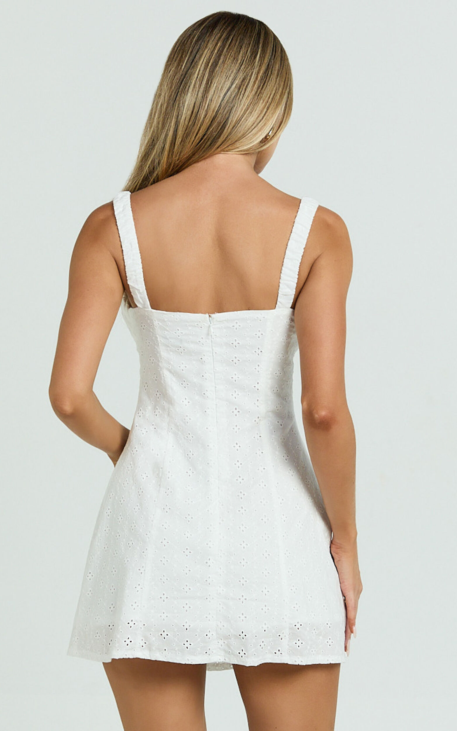 Lioness - Olsen Mini Dress in Porcelain