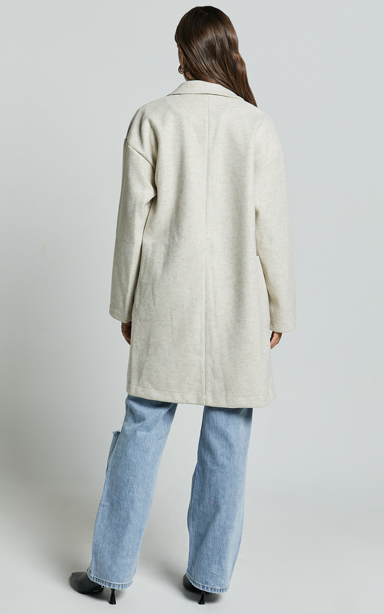 Jonas Coat - Pocket Detail Longline Coat in Beige
