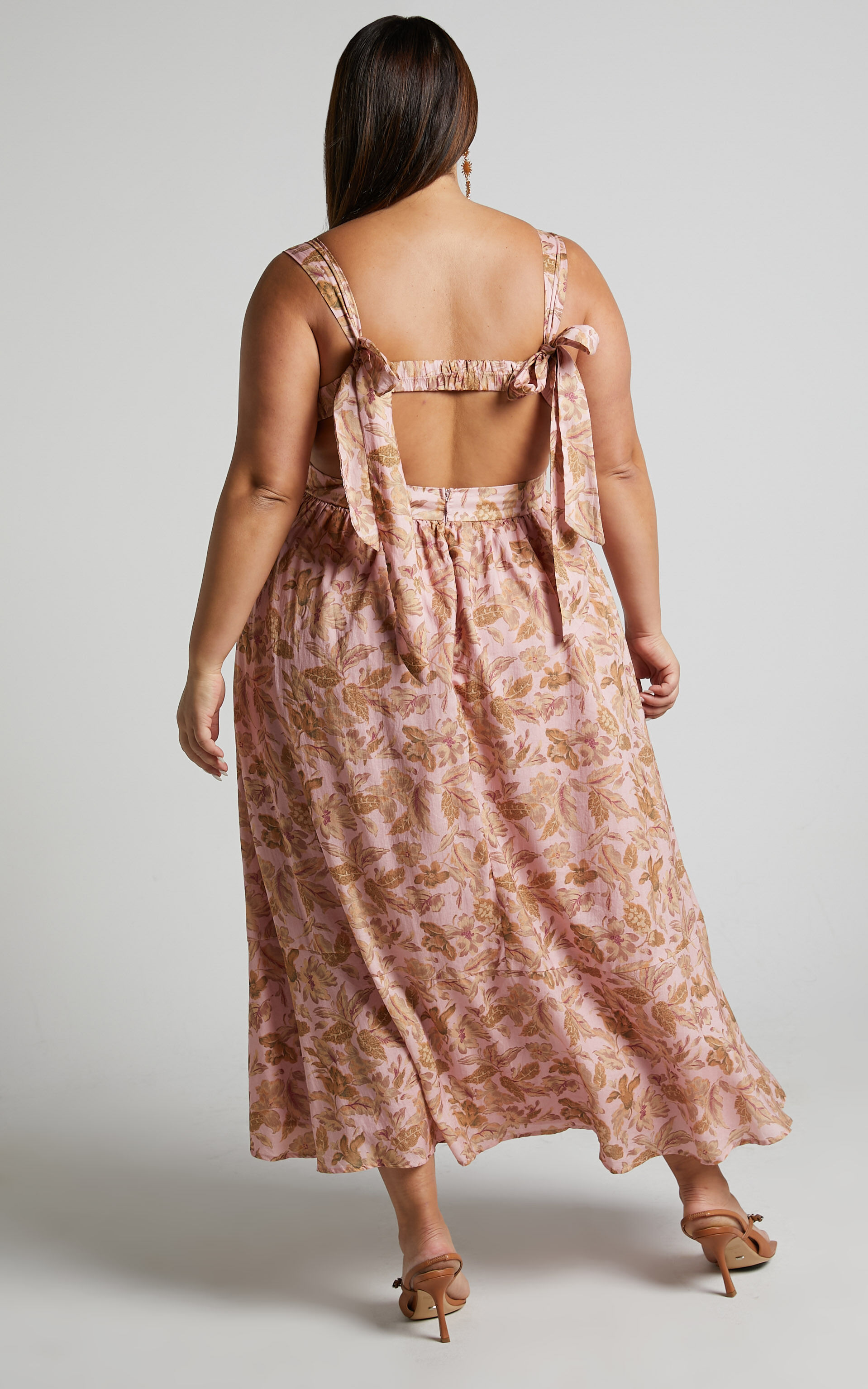 Amalie The Label - Kai Double Tie Back Midi Dress in Vahala Print