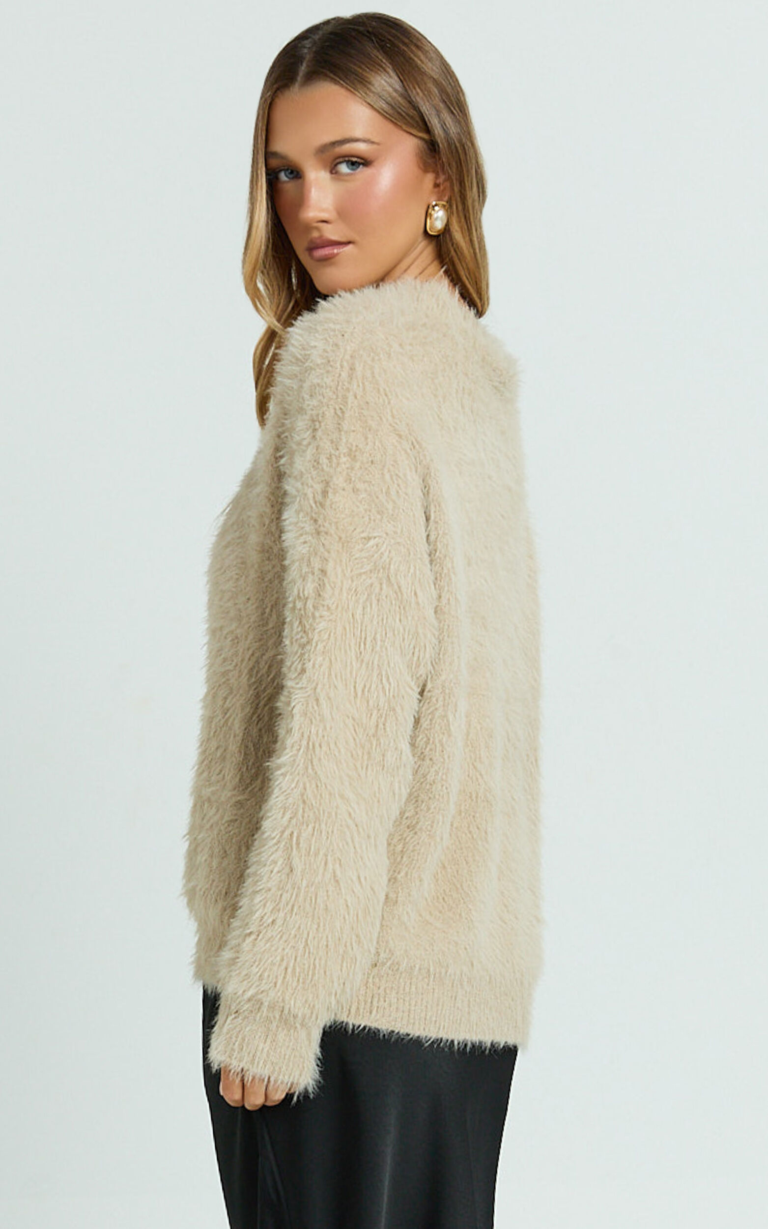 Joena Jumper - Fluffly Knit Jumper in Neutral