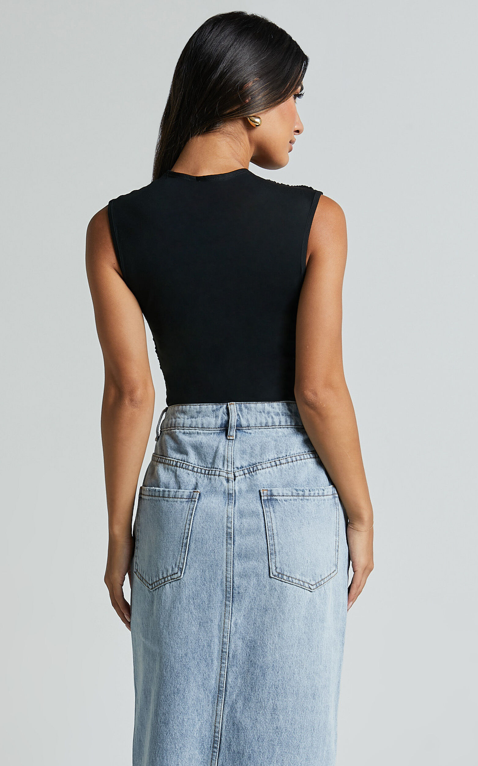 Inessa Top - Sleeveless Asymmetrical Neck Top in Black