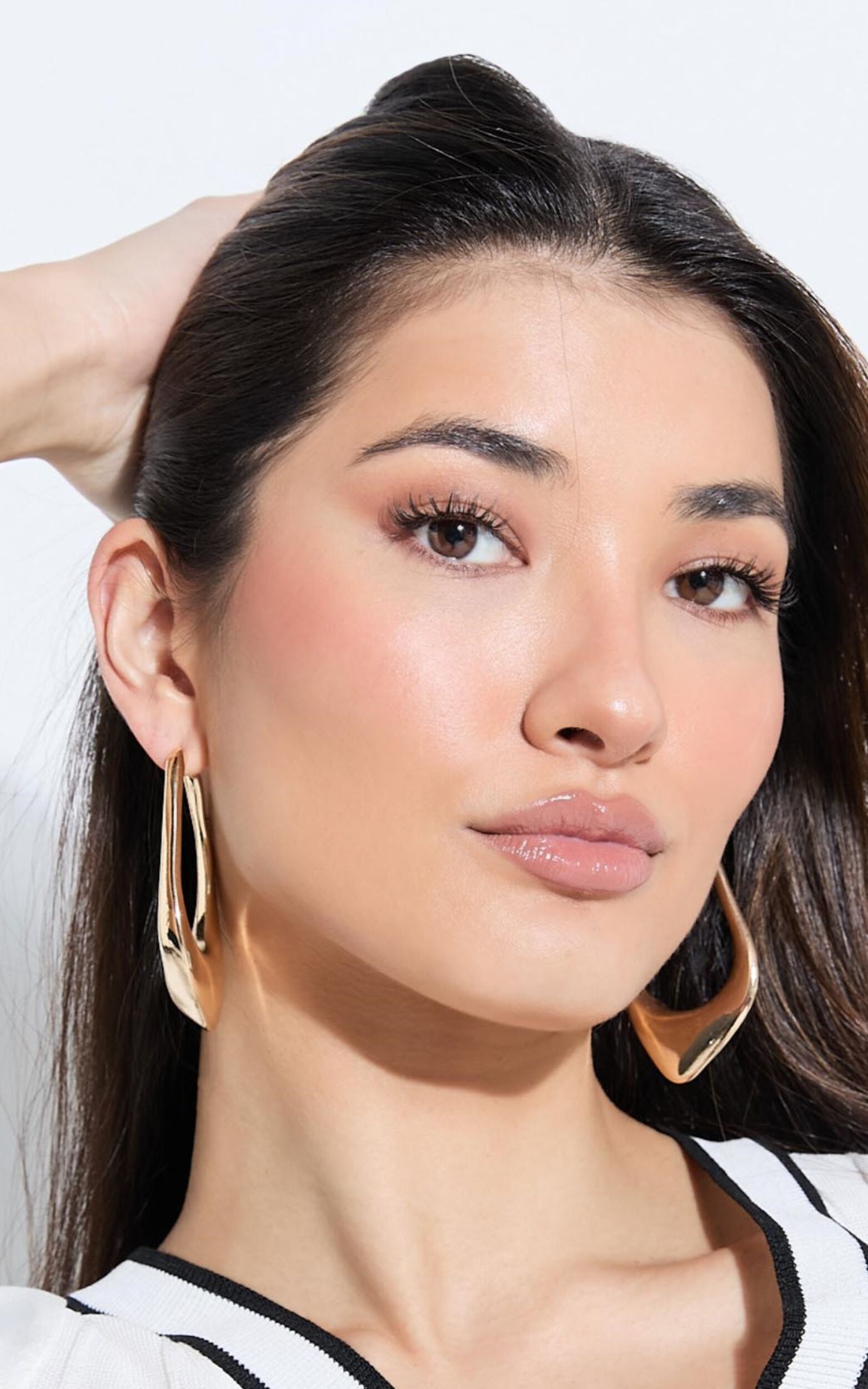 Diana Earrings in Gold