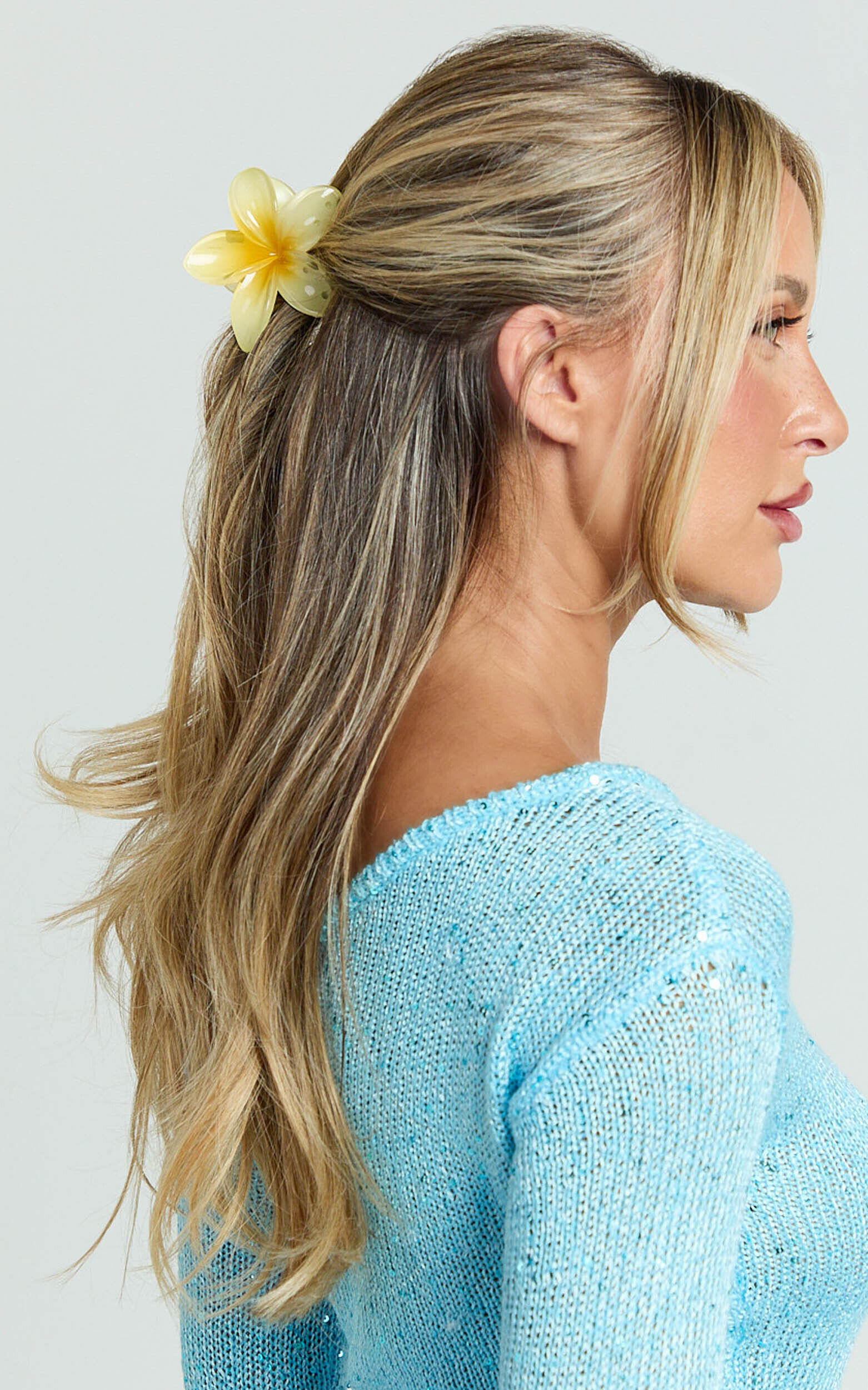 Olga Hair Clip - Flower Claw Clip in Yellow