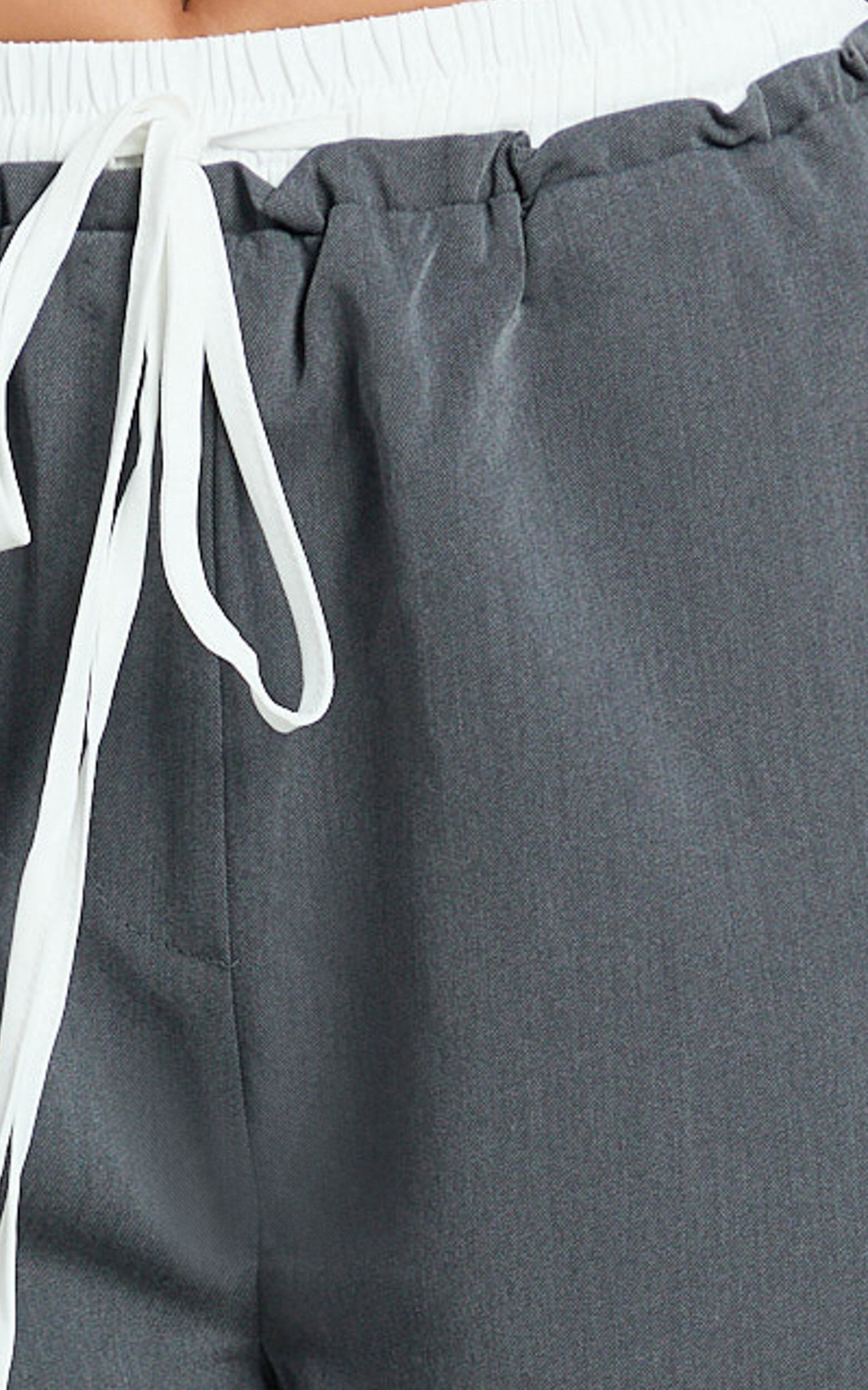 Maliha Pants - Mid Rise Contrast Elasticated Drawstring Wide Leg Tailored Pants in Charcoal