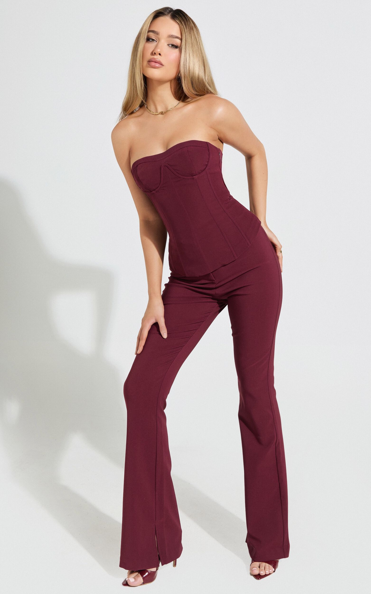 Irene Pants - Mid Rise Split Hem Bootleg Pants in Wine