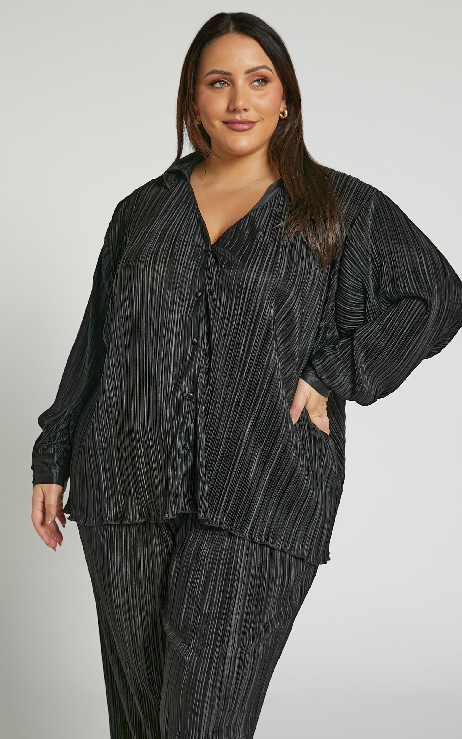 Beca Shirt - Plisse Button Up Shirt in Black
