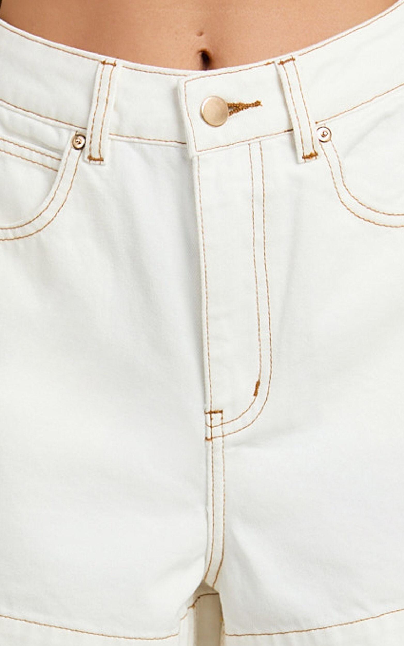 Rhianna Shorts - Mid Waist Recycled Denim Shorts in Ecru with Contrast Tobacco Stitch