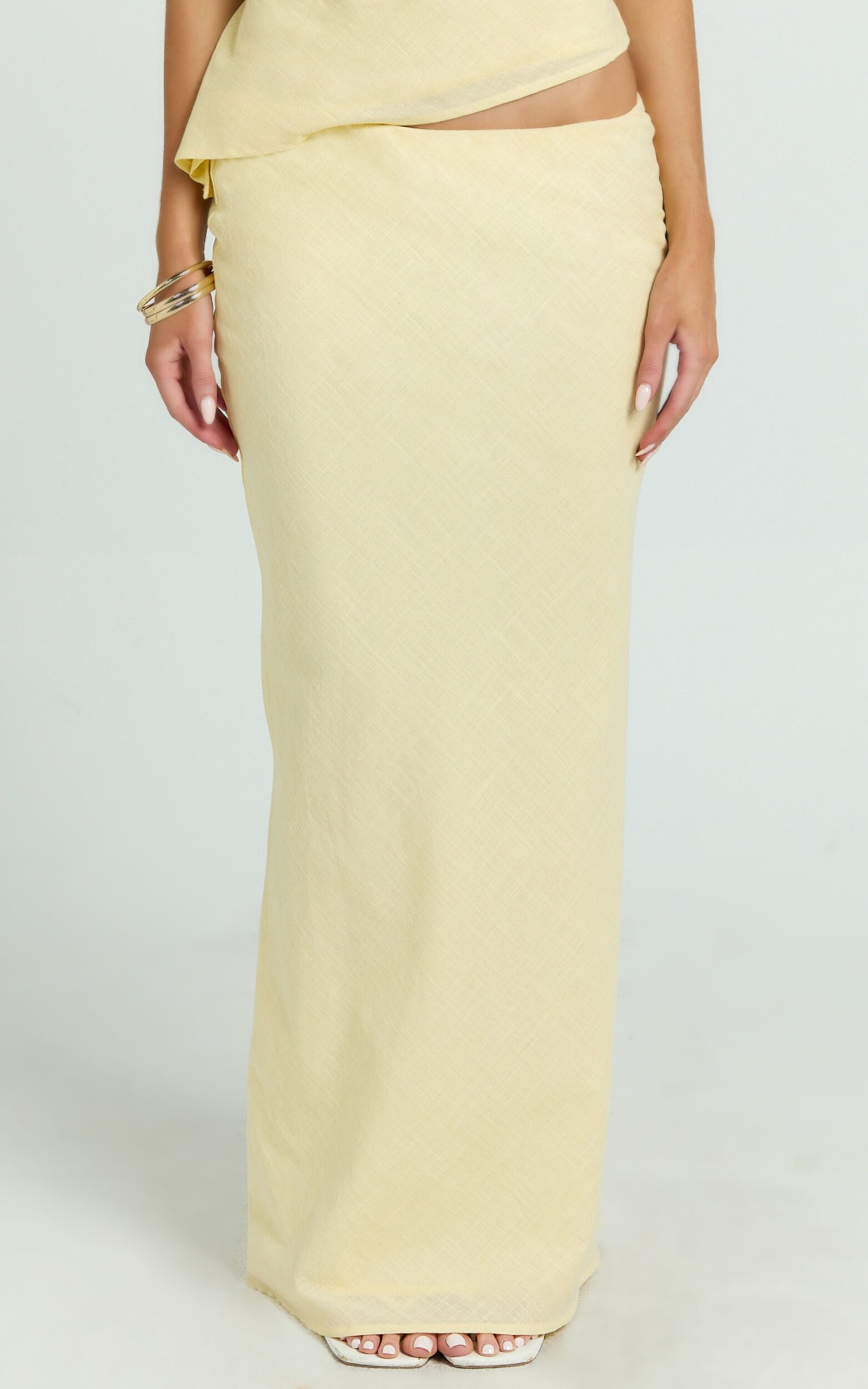 Runaway The Label - Halzie Maxi Skirt in Lemon