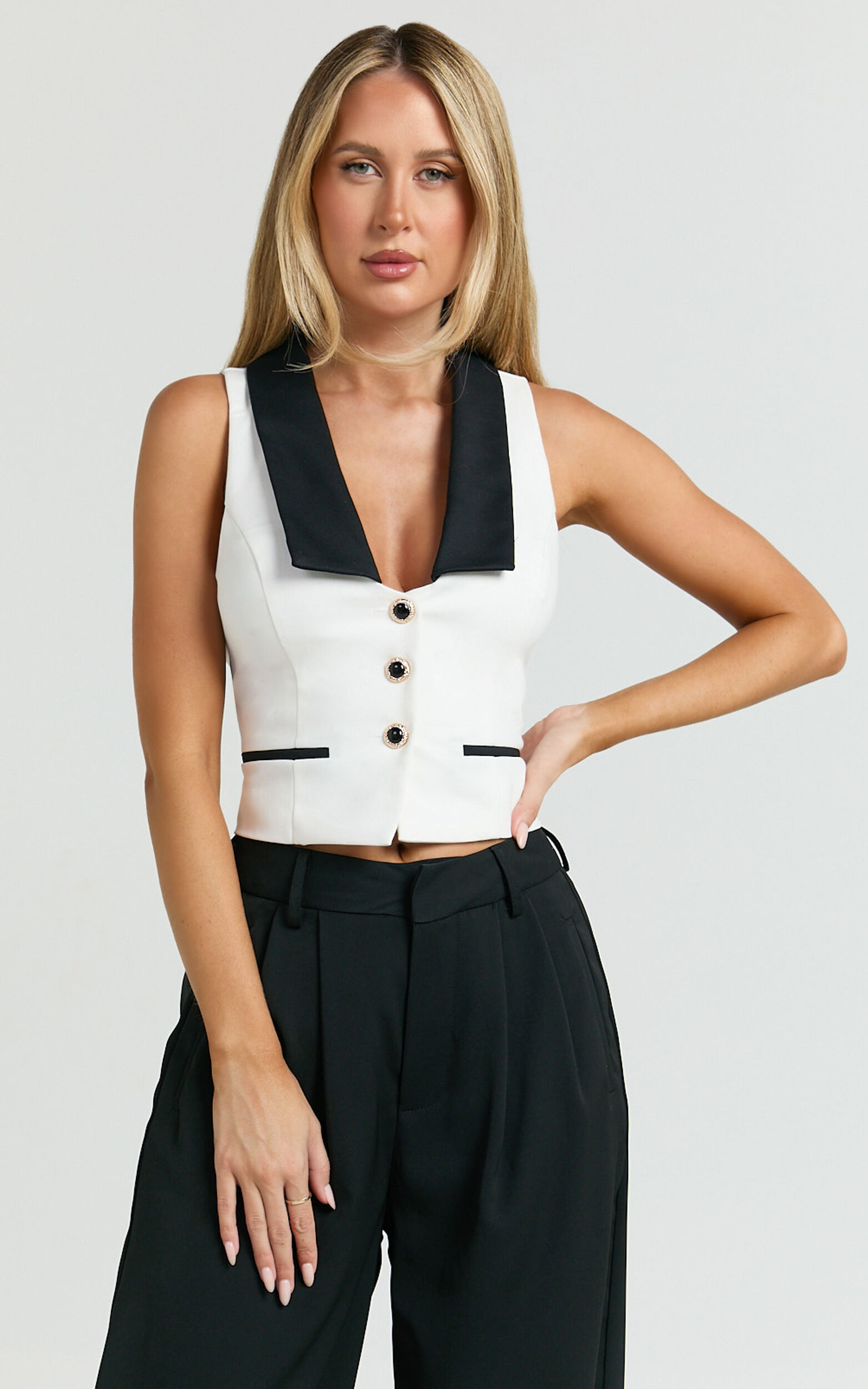 Laurel Top - Contrast Shawl Collar Button Down Vest Top in Off White & Black