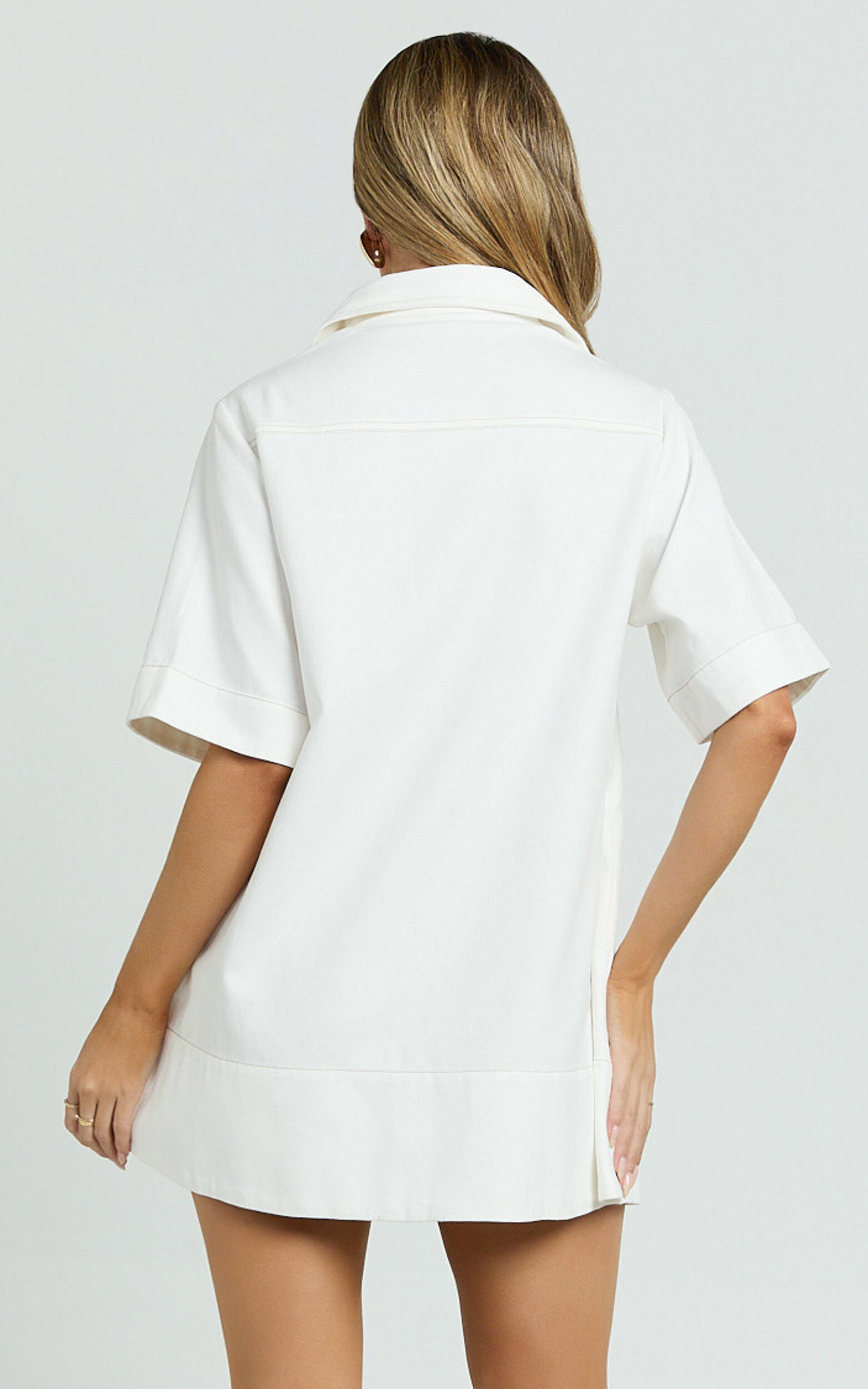 Lynda Mini Dress - Short Sleeve Collared Patch Pocket Shift Dress in Off White