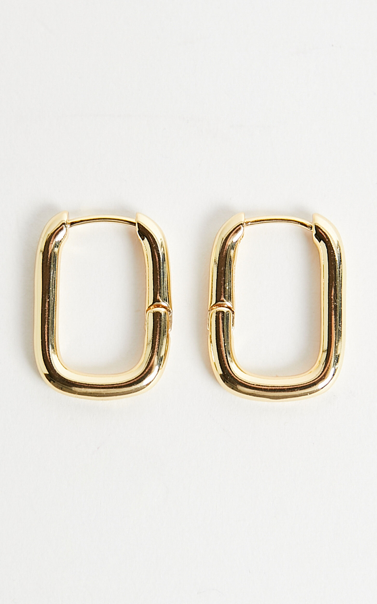 Toni Earrings in Gold