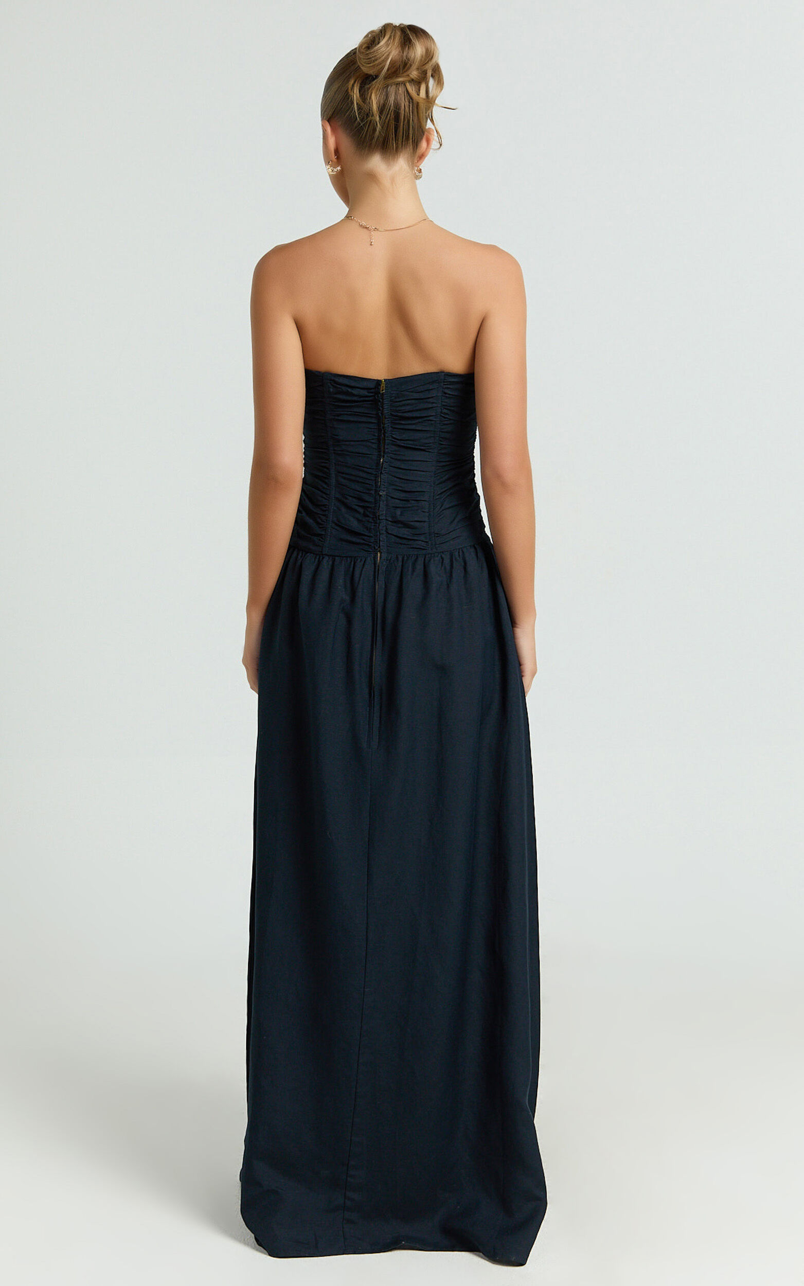 Lioness - Lush Maxi Dress in Navy