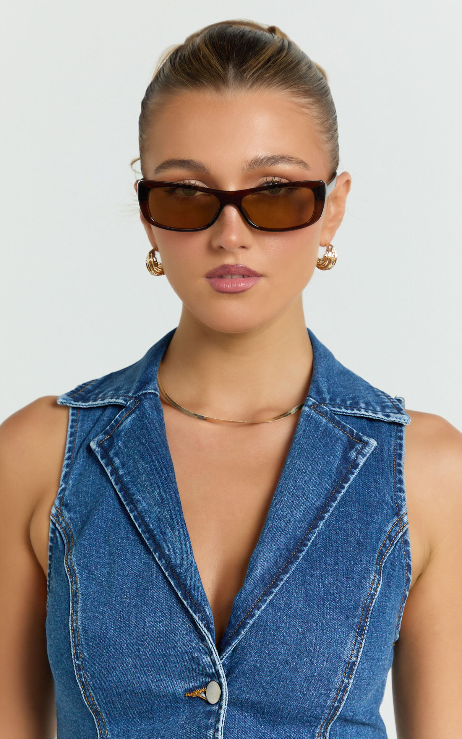 Megan Sunglasses - Cat Eye Sunglasses in Brown