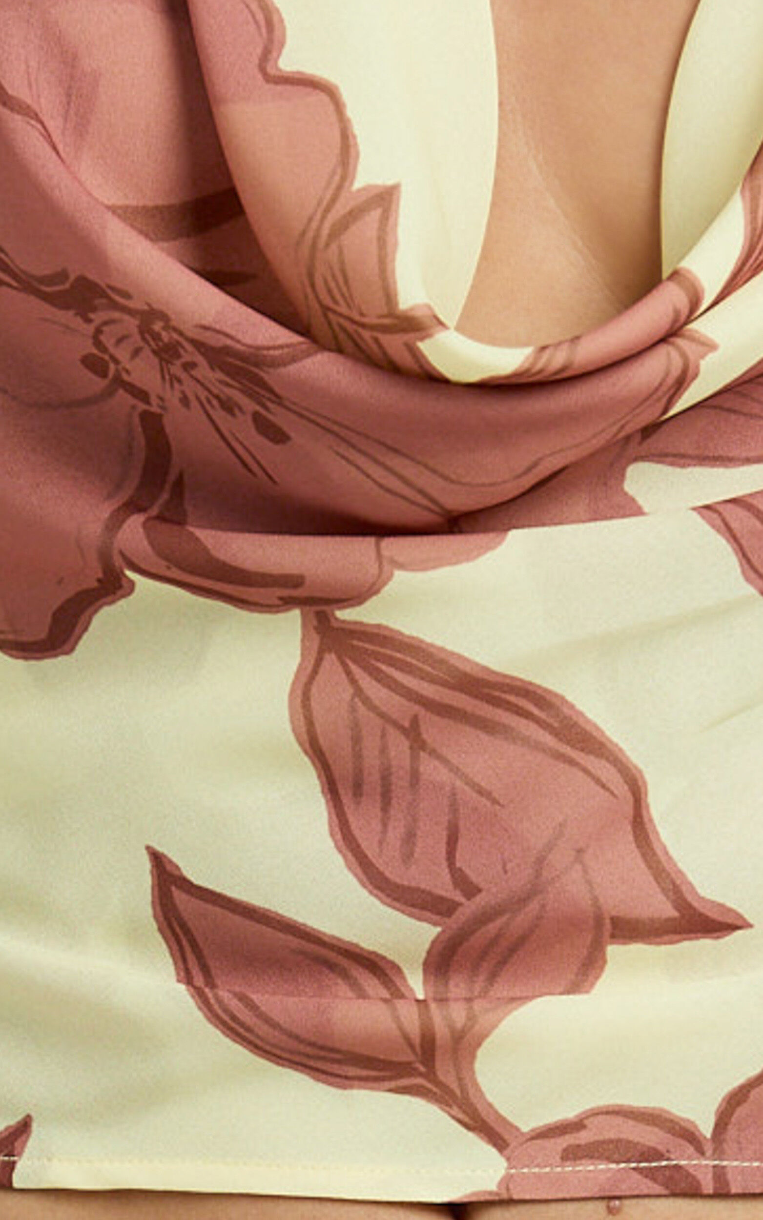 Maddy Top - Georgette Low Cowl Tie Neck Top in Lemon Bouquet Di Fiori Print