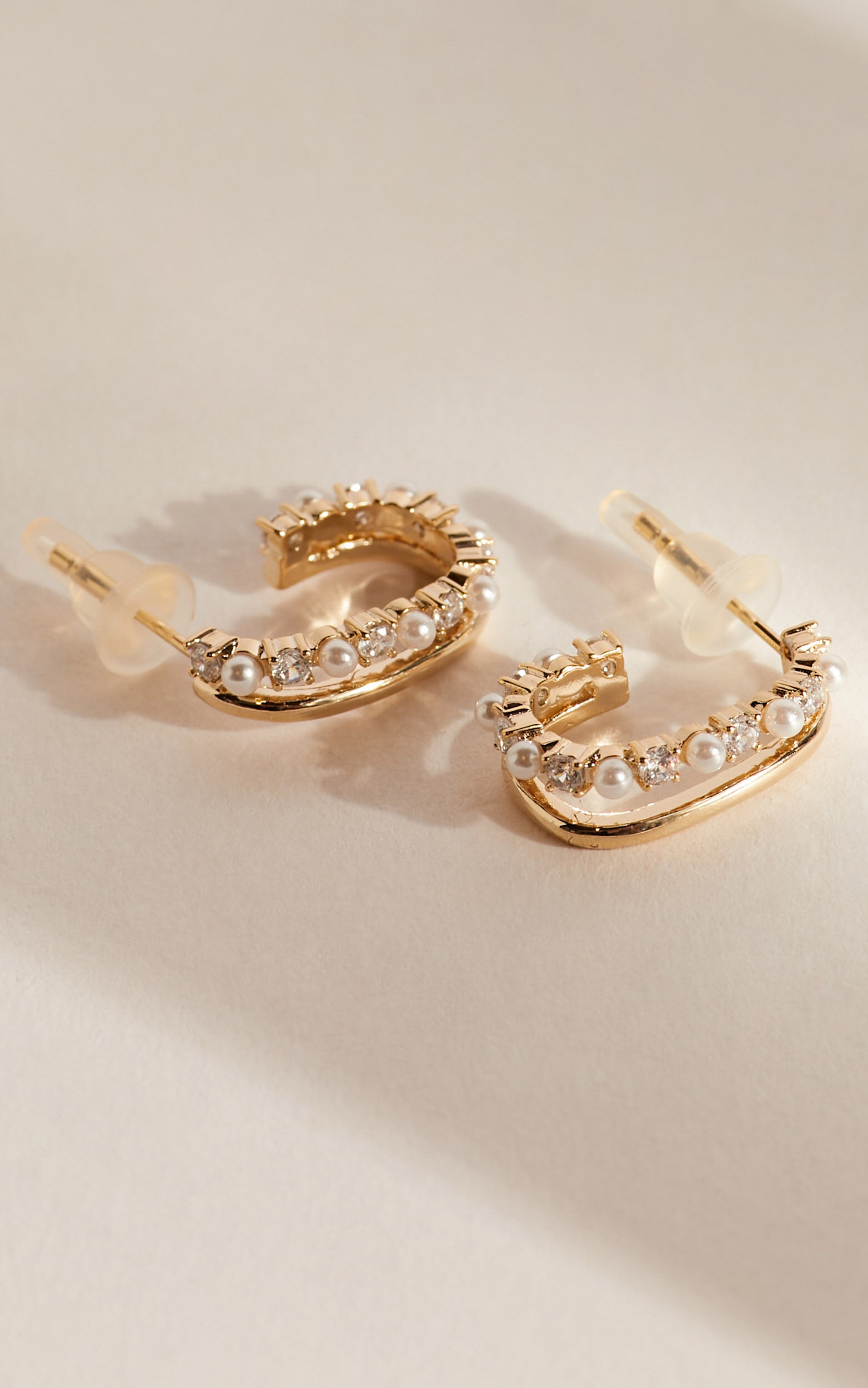 Haisley Hoop Earrings in Gold