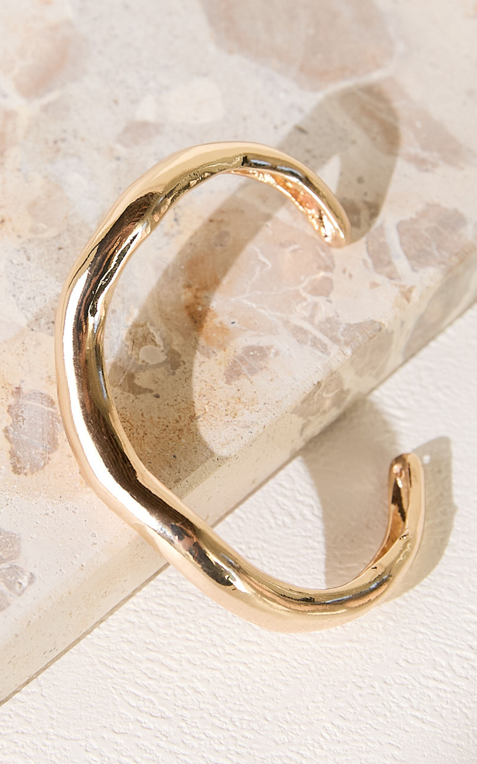 Wendy Bracelet - Chunky Wave Bangle Set Bracelet in Gold