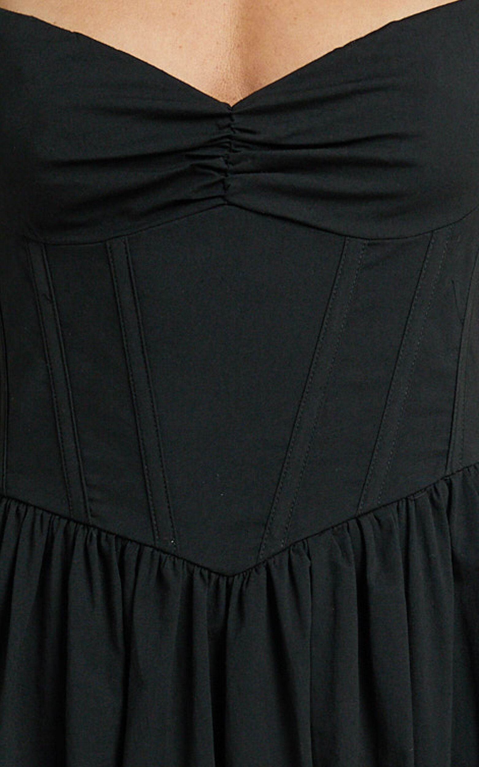 Maddie Midi Dress - Sweetheart Fit And Flare Gathered Dress in Black