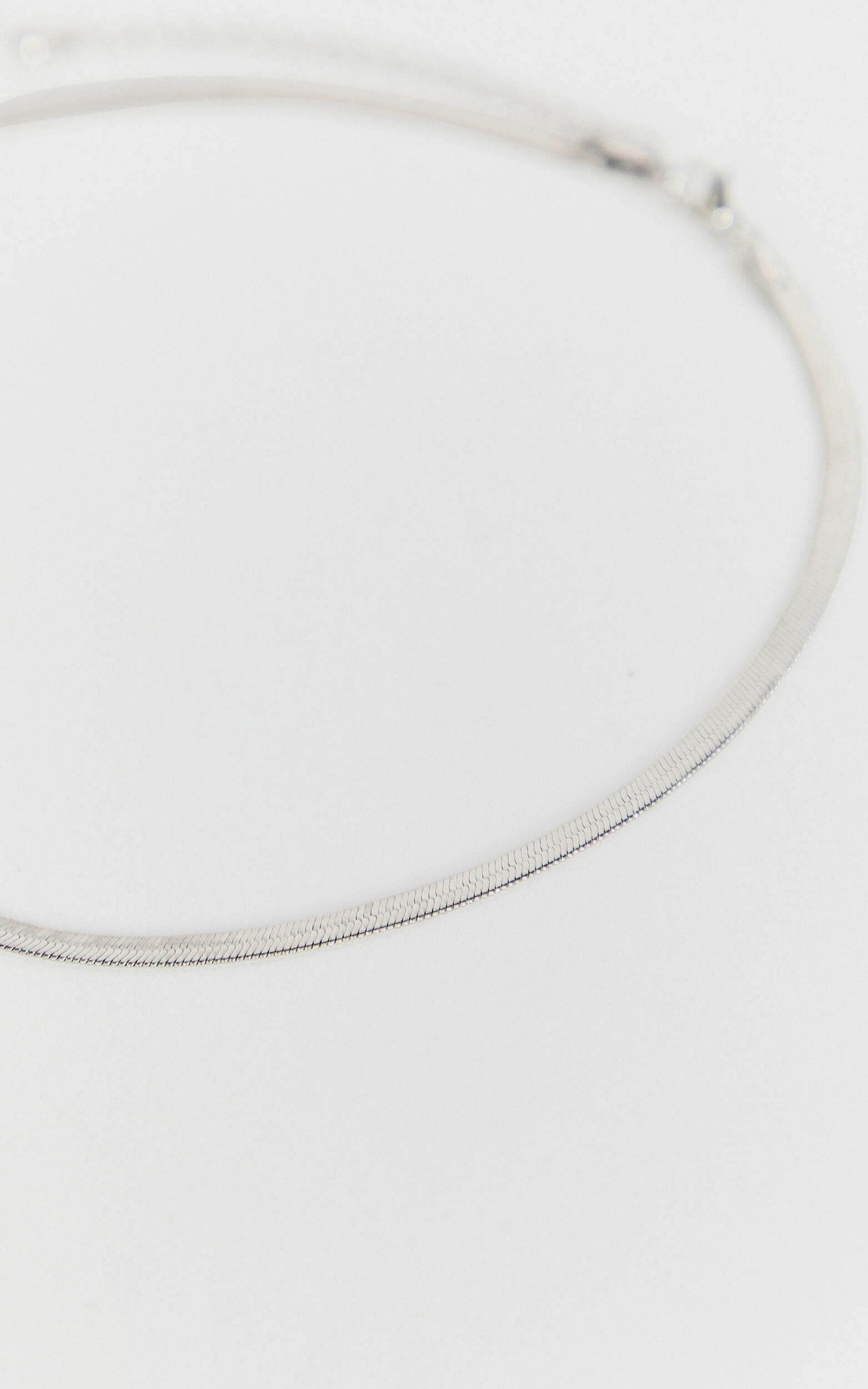 Remy Necklace - Snake Chain Necklace in Silver