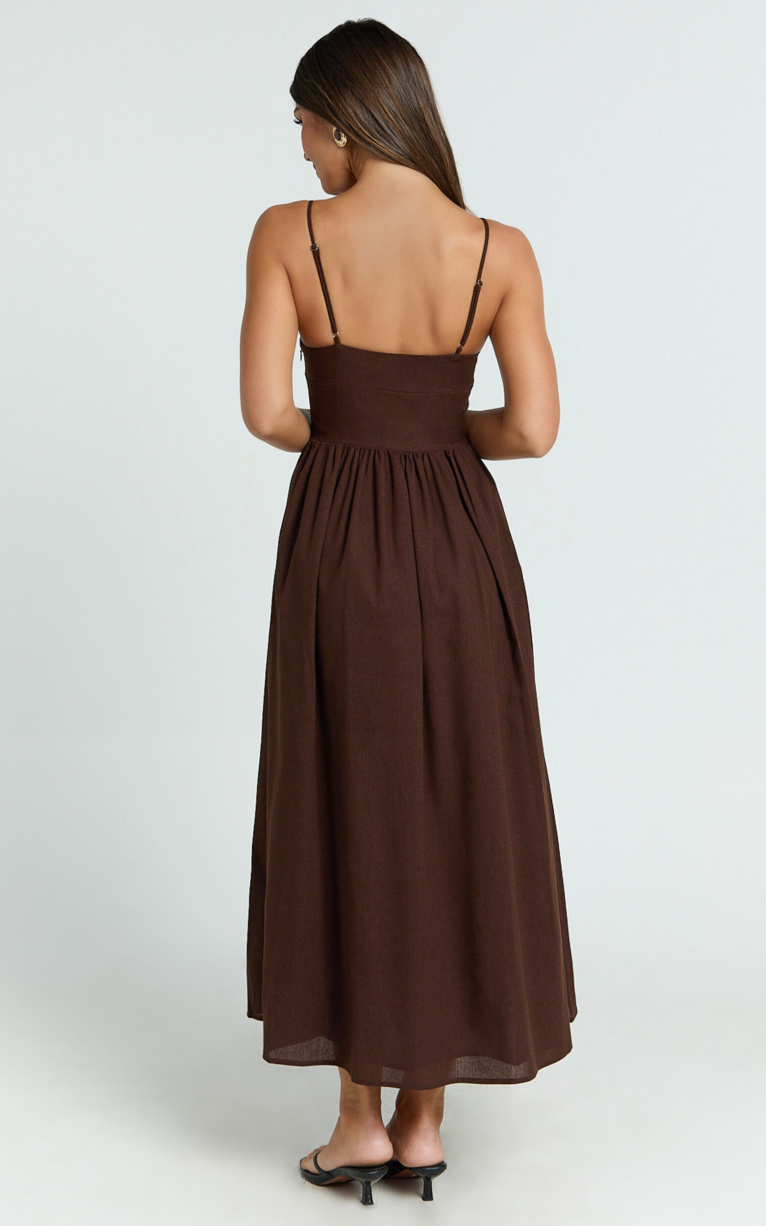 Morris Midi Dress - Linen Scoop Neck Gathered Dress in Chocolate