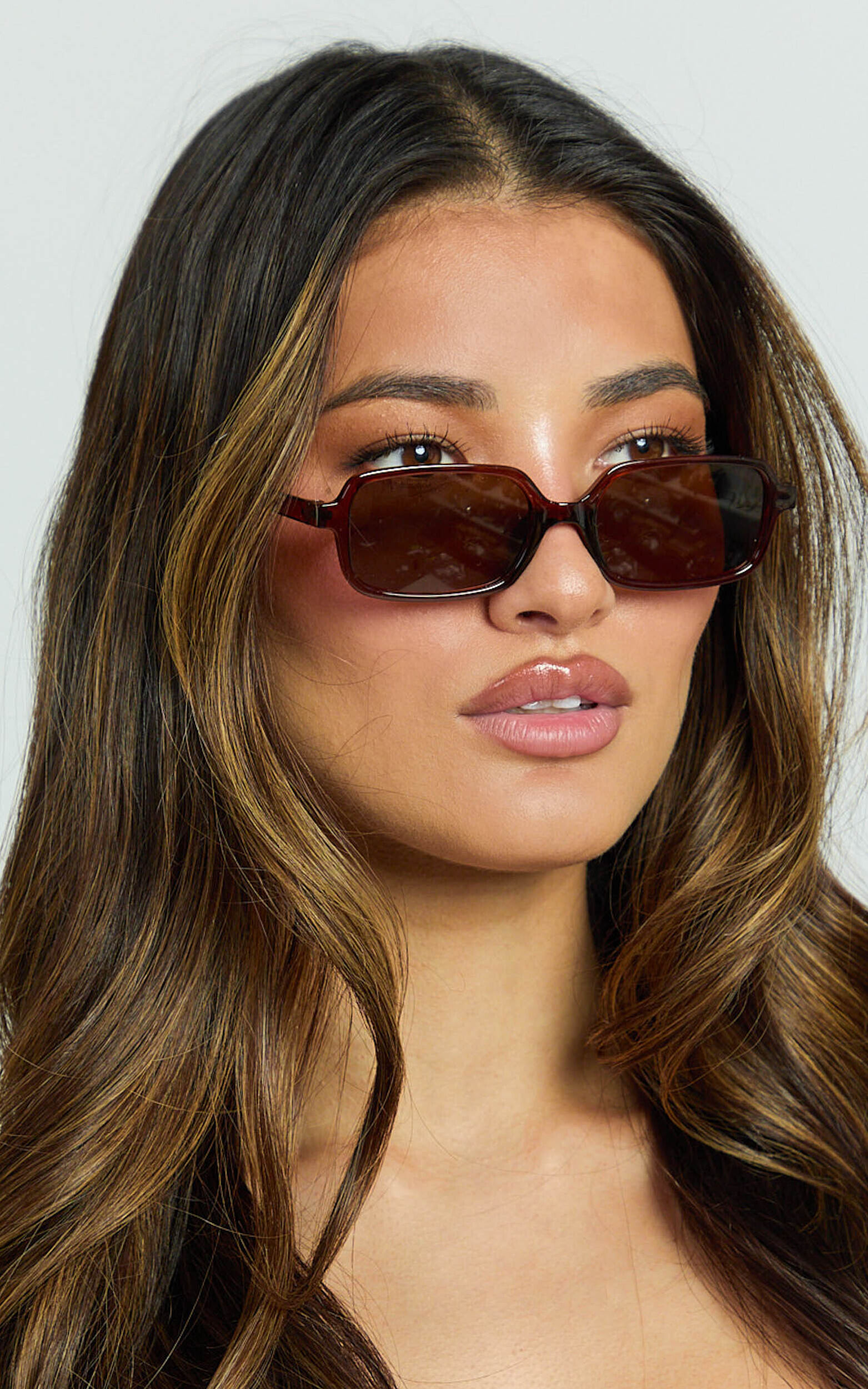 Vicky Sunglasses - Rectangle Sunglasses in Brown