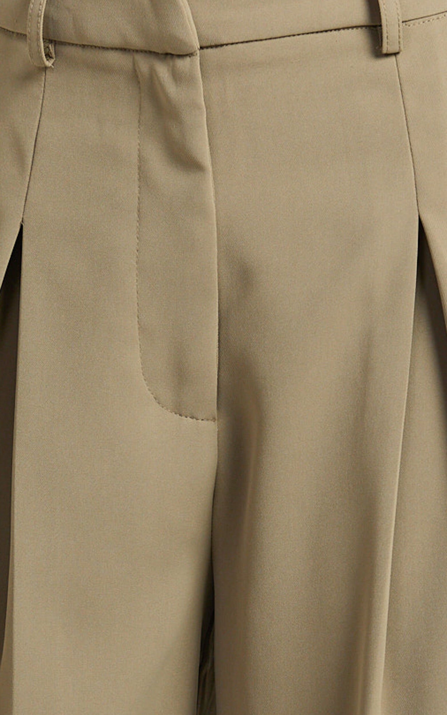 Harlee Pants - Mid Waist Pleated Wide Leg Pants in Olive