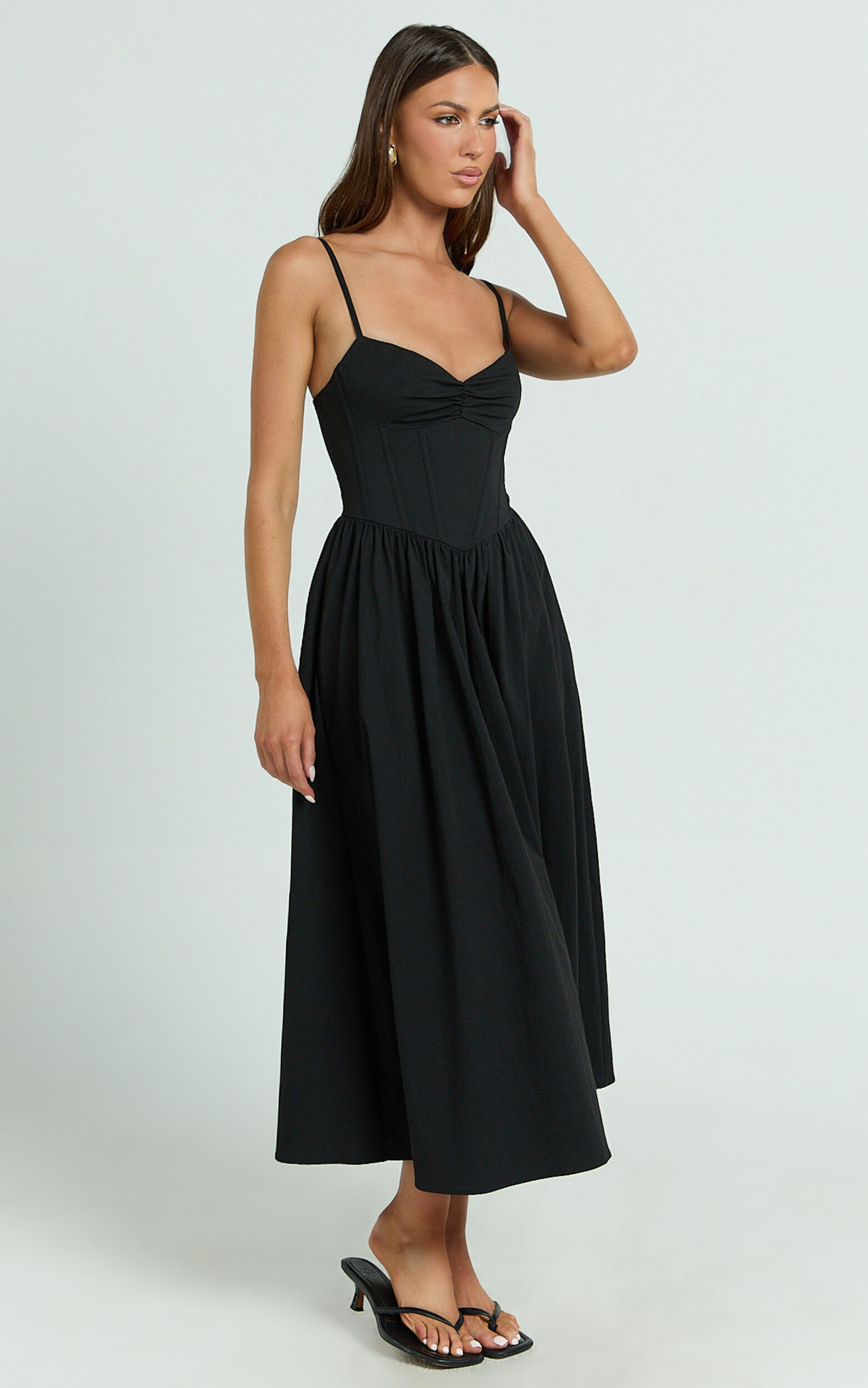 Maddie Midi Dress - Sweetheart Fit And Flare Gathered Dress in Black