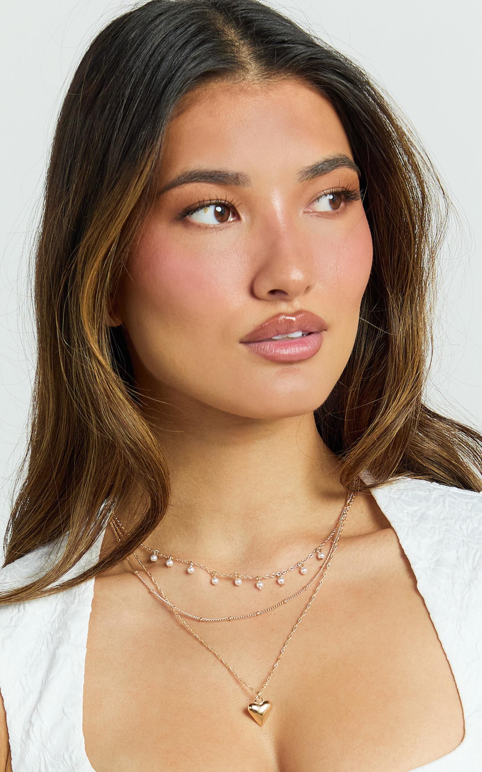 Felicity Necklace - Layered Heart Pendant Necklace in Gold