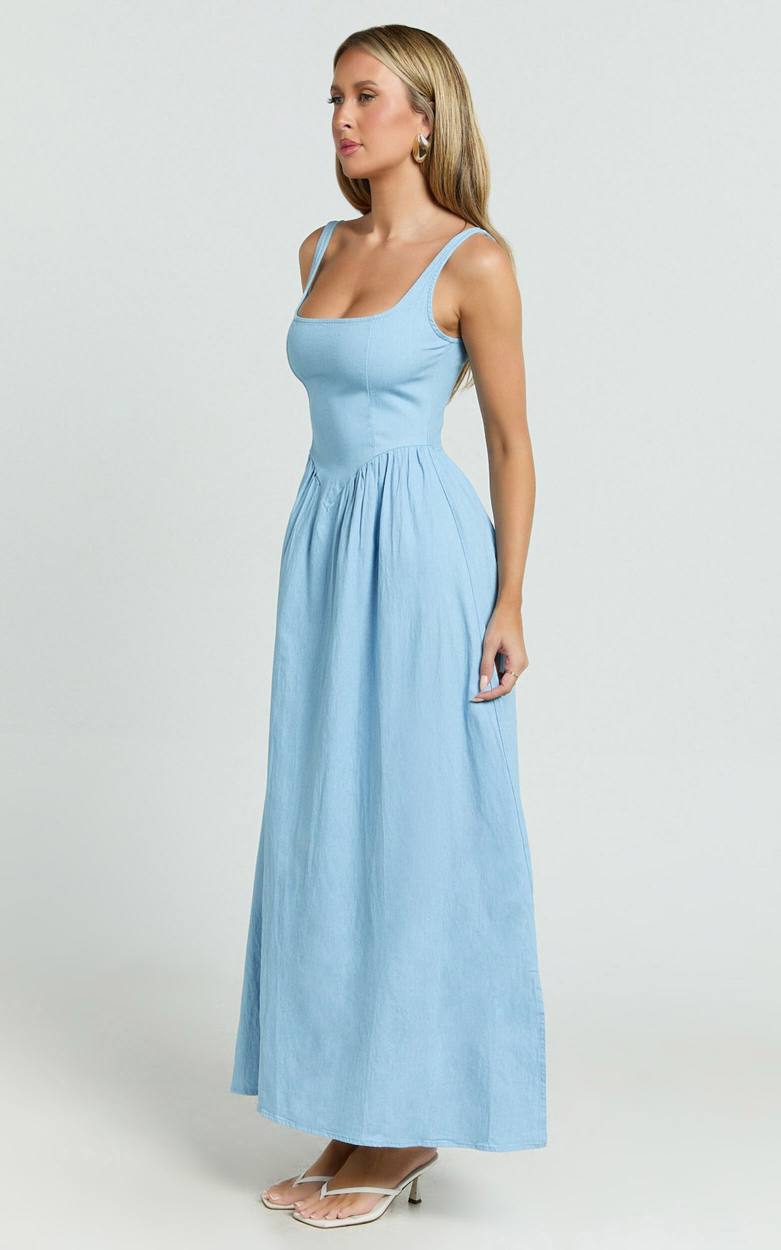 Rhaziya Midi Dress - Sleeveless Straight Neck Fit and Flare Dress in Blue