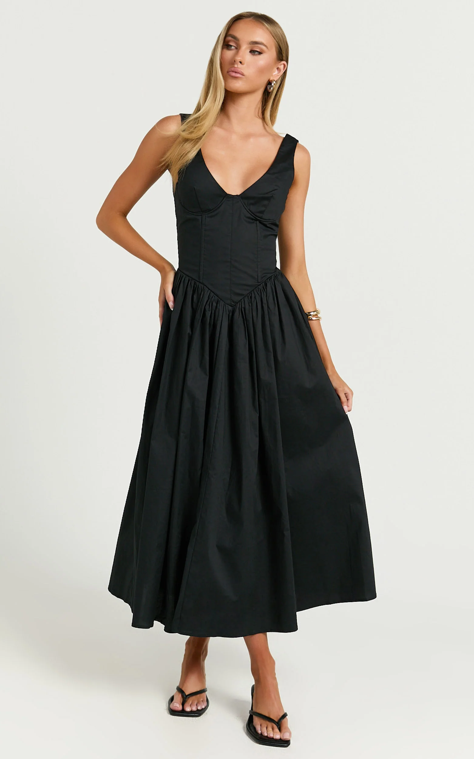 Beckett Midi Dress - Scoop Neck Drop V Waist Gathered Skirt Dress in Black